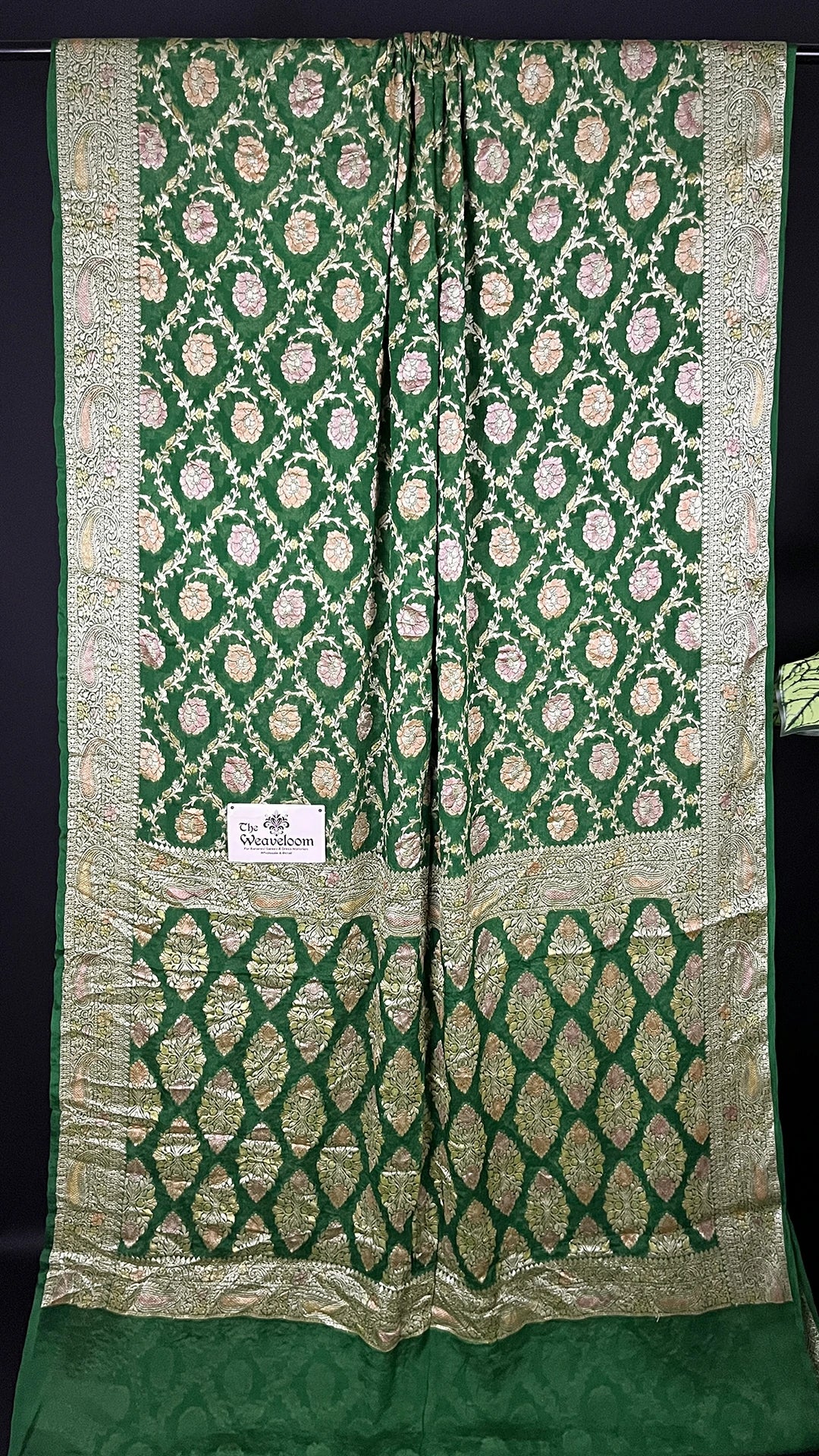 Green Pure Crepe Georgette Banarasi Saree Handbrush Zari Floral Buta - The Weaveloom
