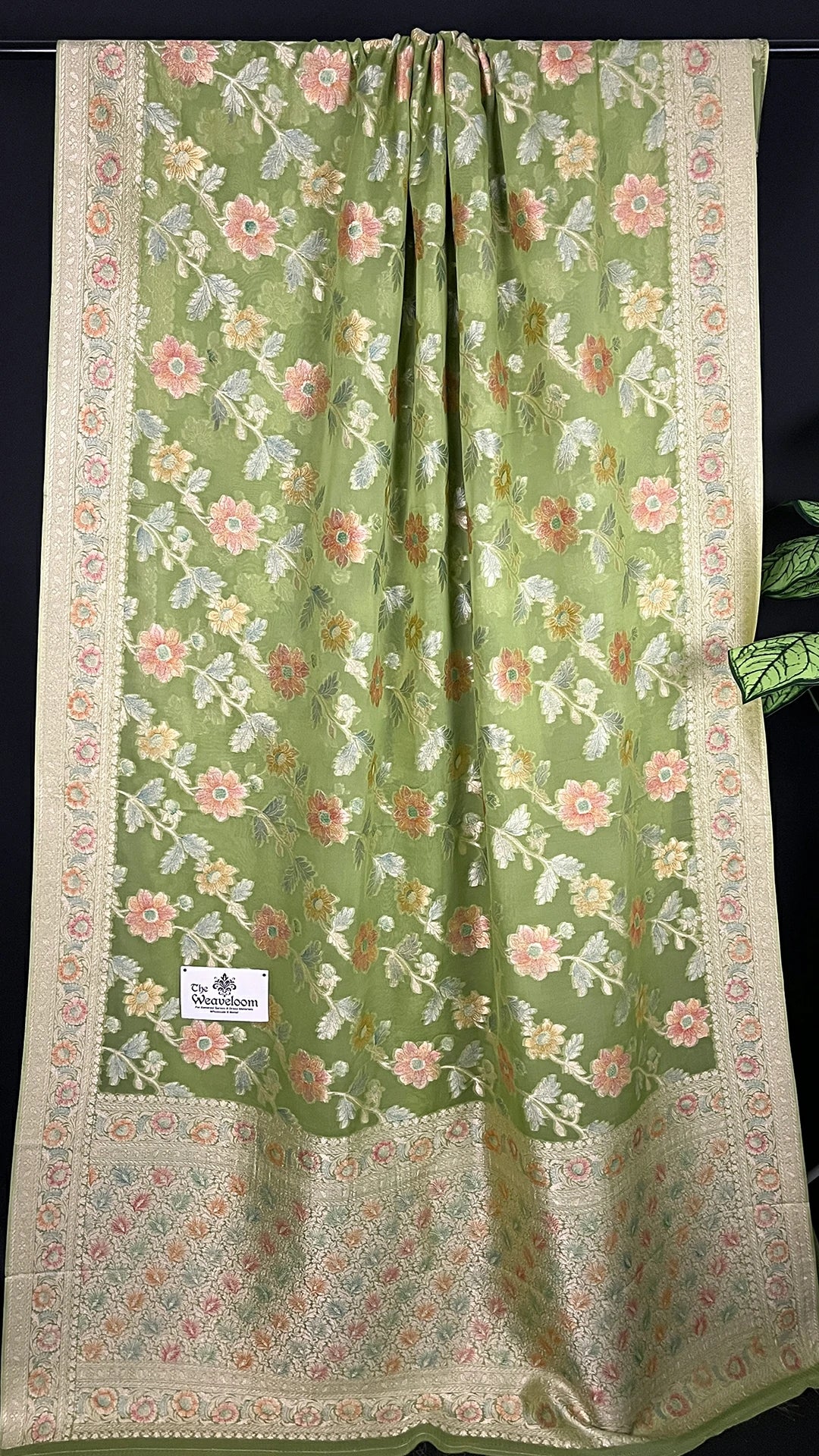 Pista Pure Viscose Georgette Saree with Floral Handbrush Work by The Weaveloom