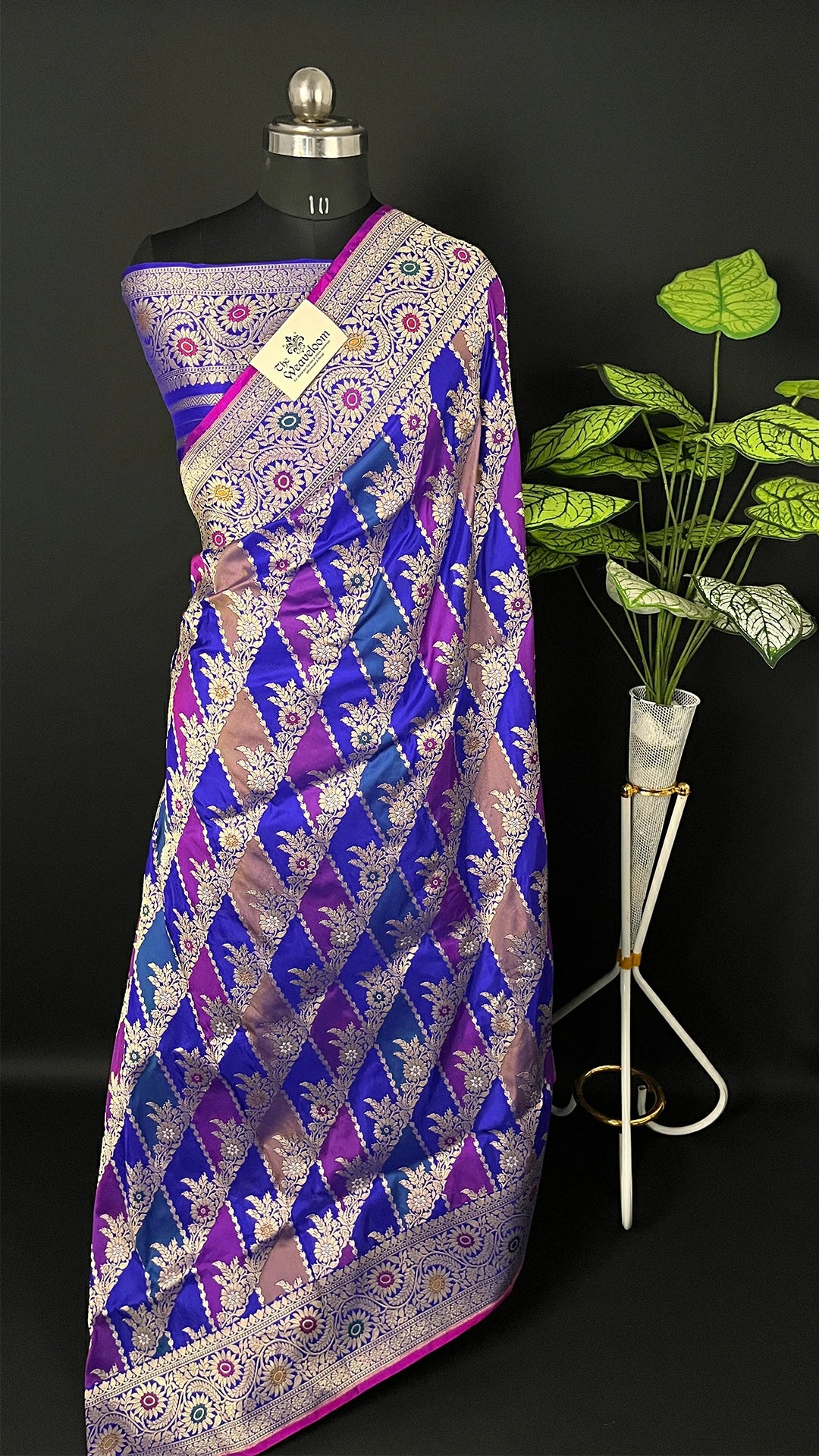 Rangkat Multicolor Katan Silk Meenakari Handloom Kadwa Weave Banarasi Saree by The Weaveloom