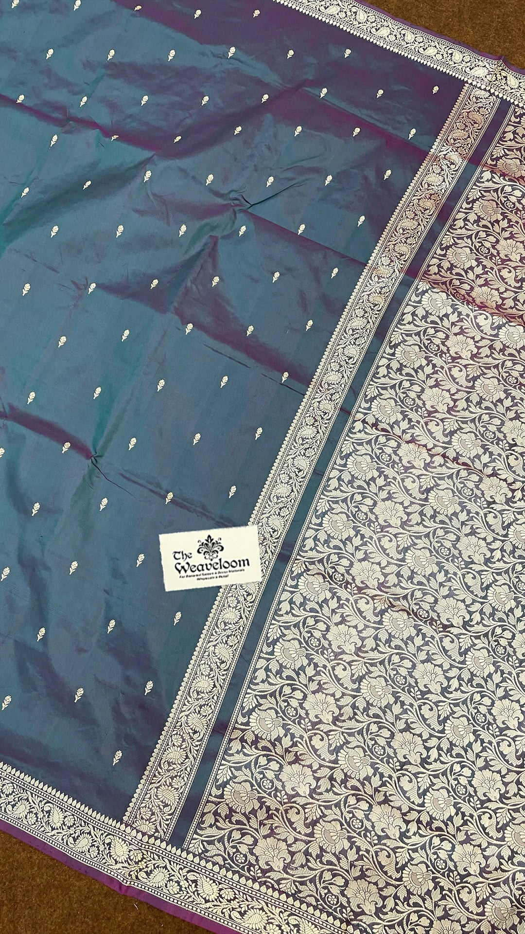 Bottle Green Dual Tone Pure Katan Silk Banarasi Saree with Zari Border by The Weaveloom