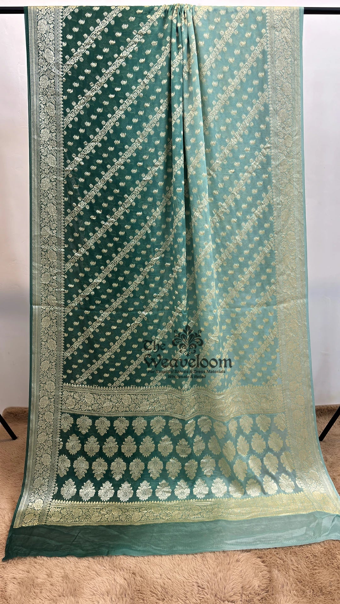 Bottle Green Ombre Floral Jaal Crepe Georgette Pure Banarasi Saree by The Weaveloom