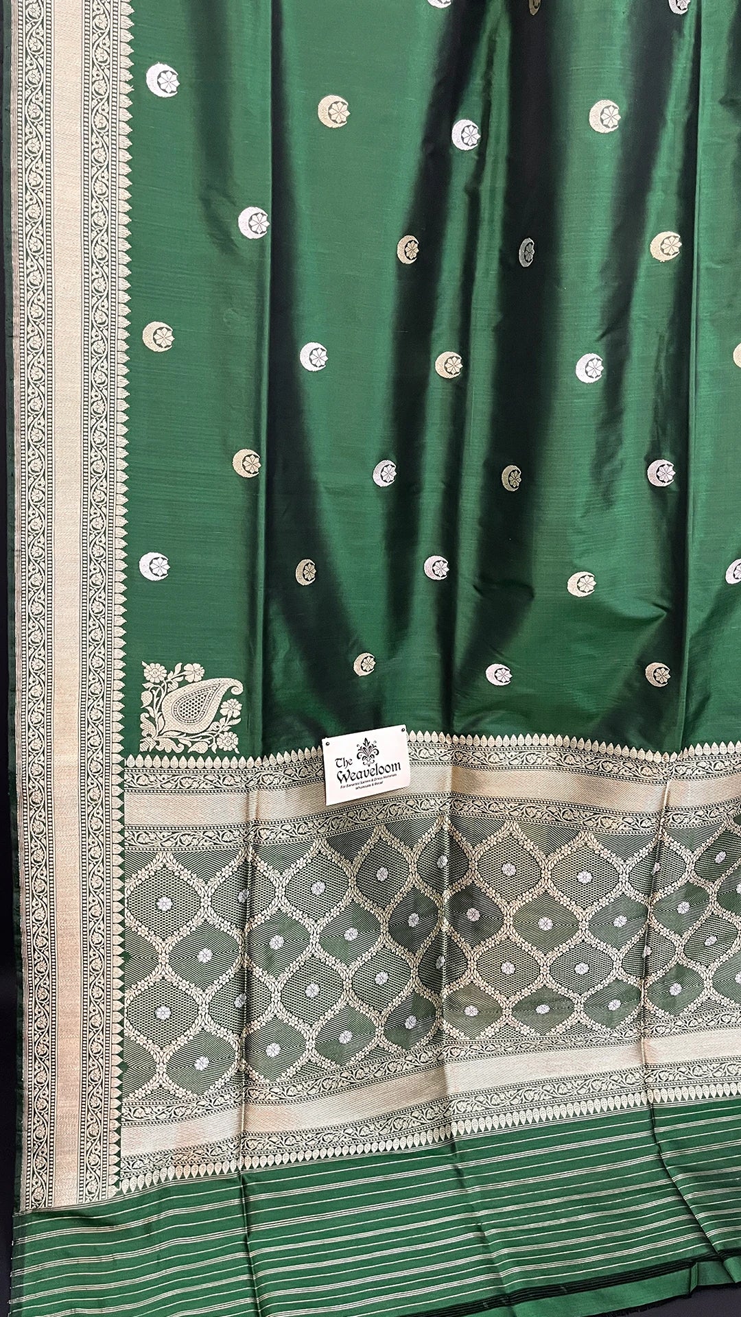 Bottle Green Pure Katan Silk Banarasi Saree Sona Rupa Zari Chand Tara Kadwa Weave The Weaveloom