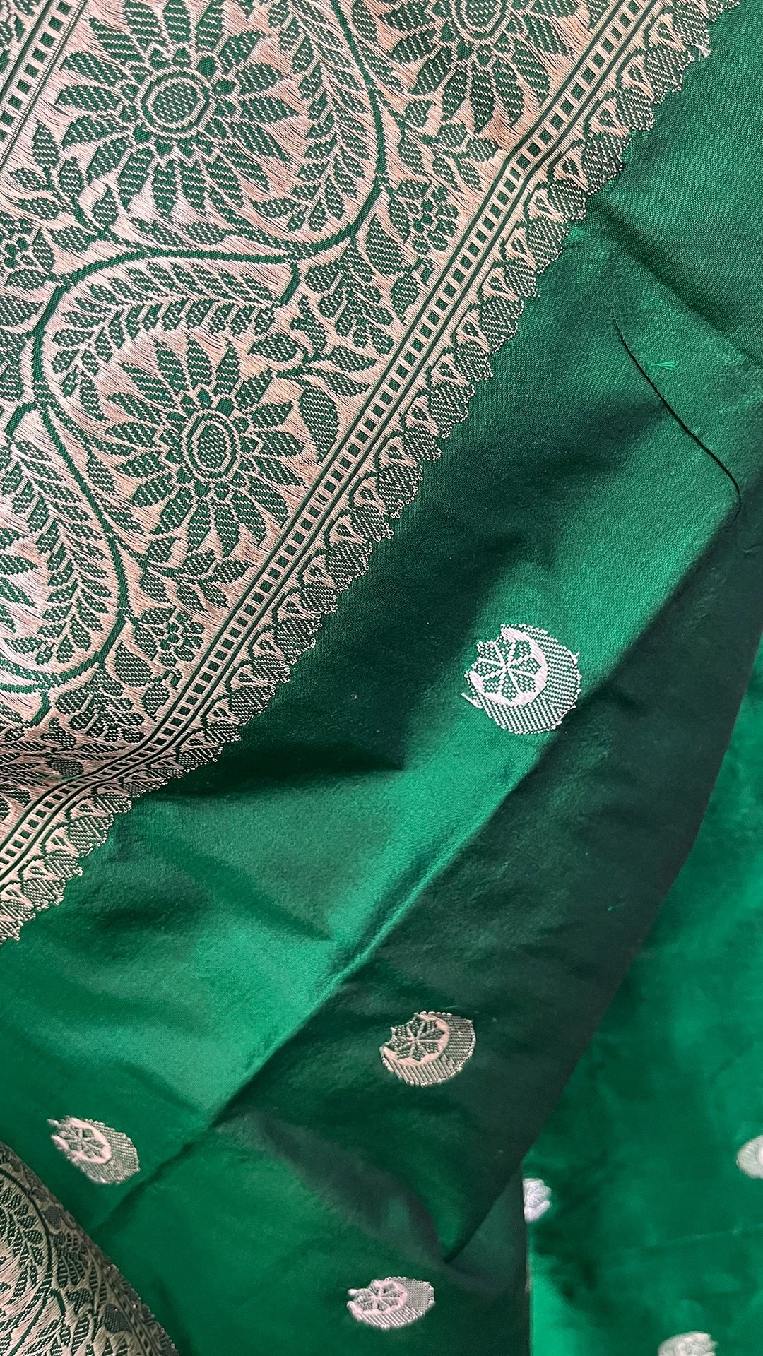 Bottle Green Pure Katan Silk Chand Tara Handloom Banarasi Saree with Sona Rupa Zari by The Weaveloom