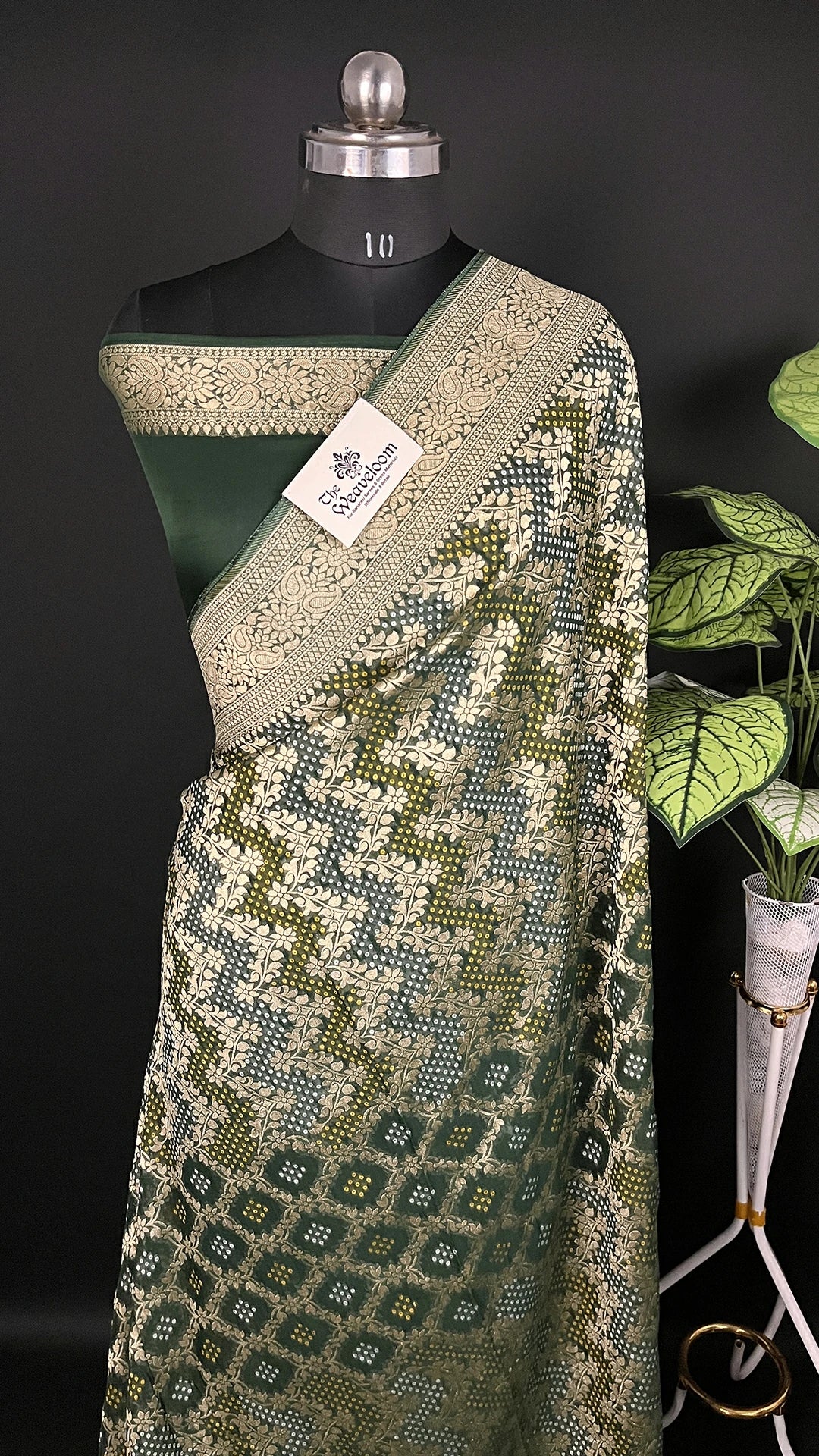 Bottle Green Viscose Georgette Pure Banarasi Saree Bandhej Meenakari – The Weaveloom