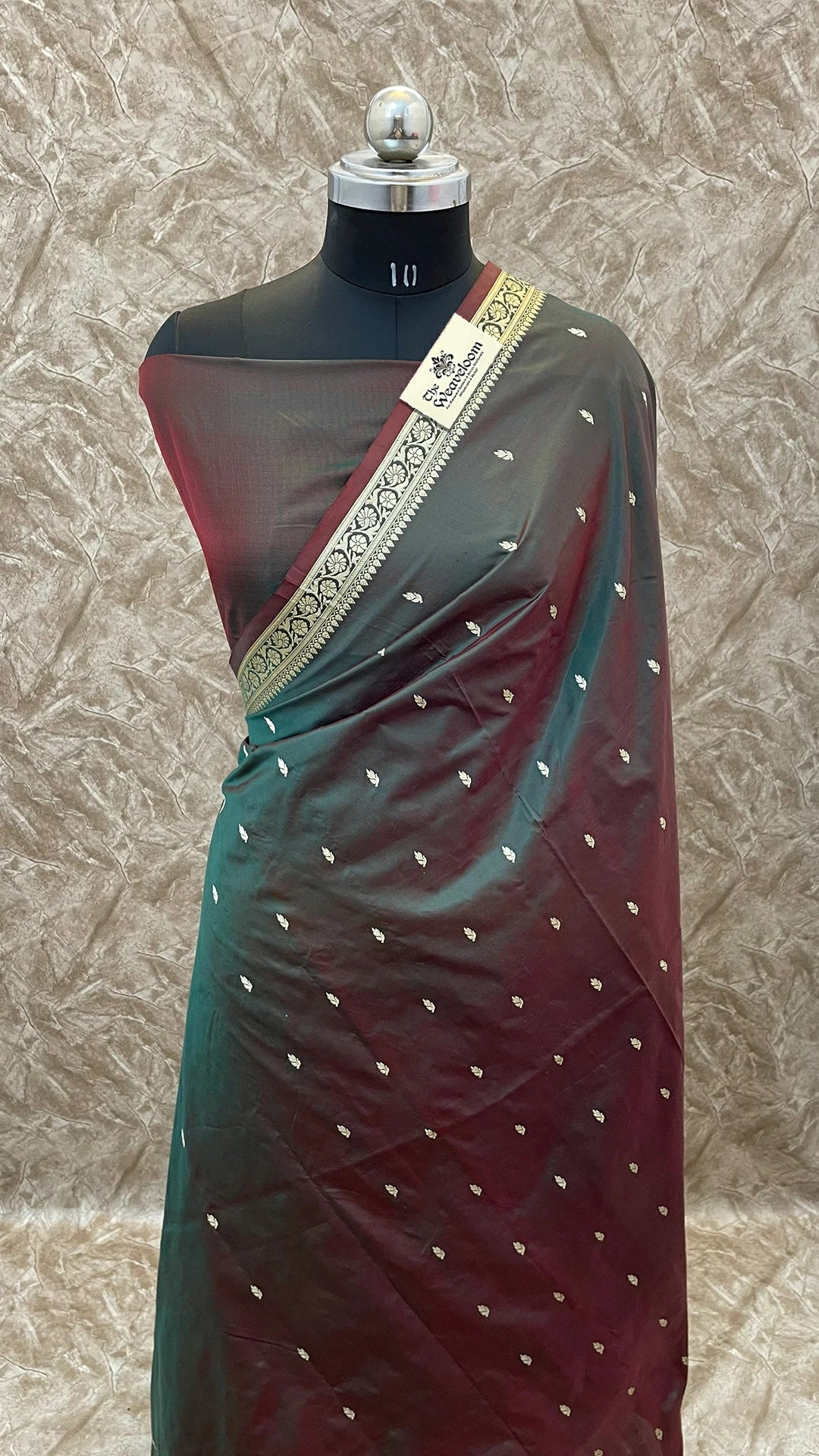 Coffee Green Dual Tone Pure Katan Silk Handloom Banarasi Saree with Floral Motifs by The Weaveloom