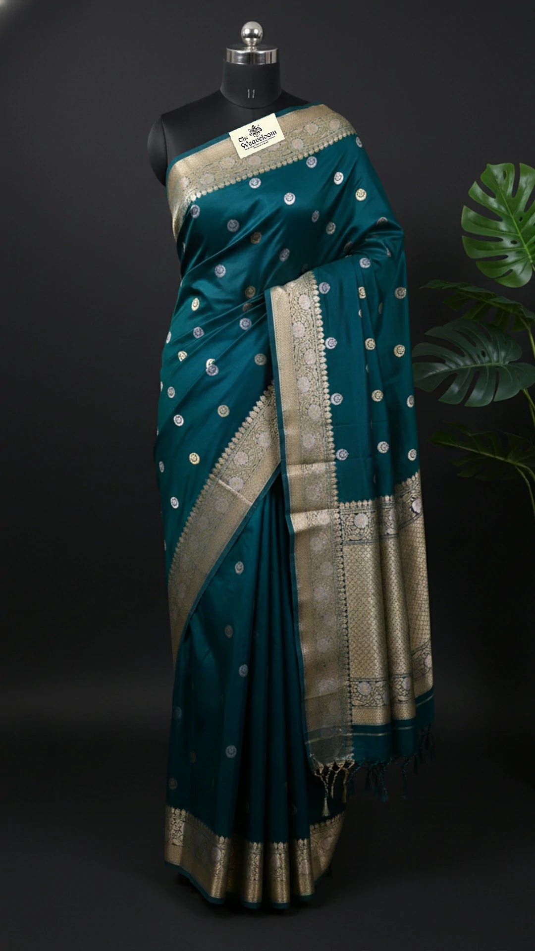German Blue Pure Katan Silk Sona Rupa Handloom Banarasi Saree Chand Tara Pattern by The Weaveloom