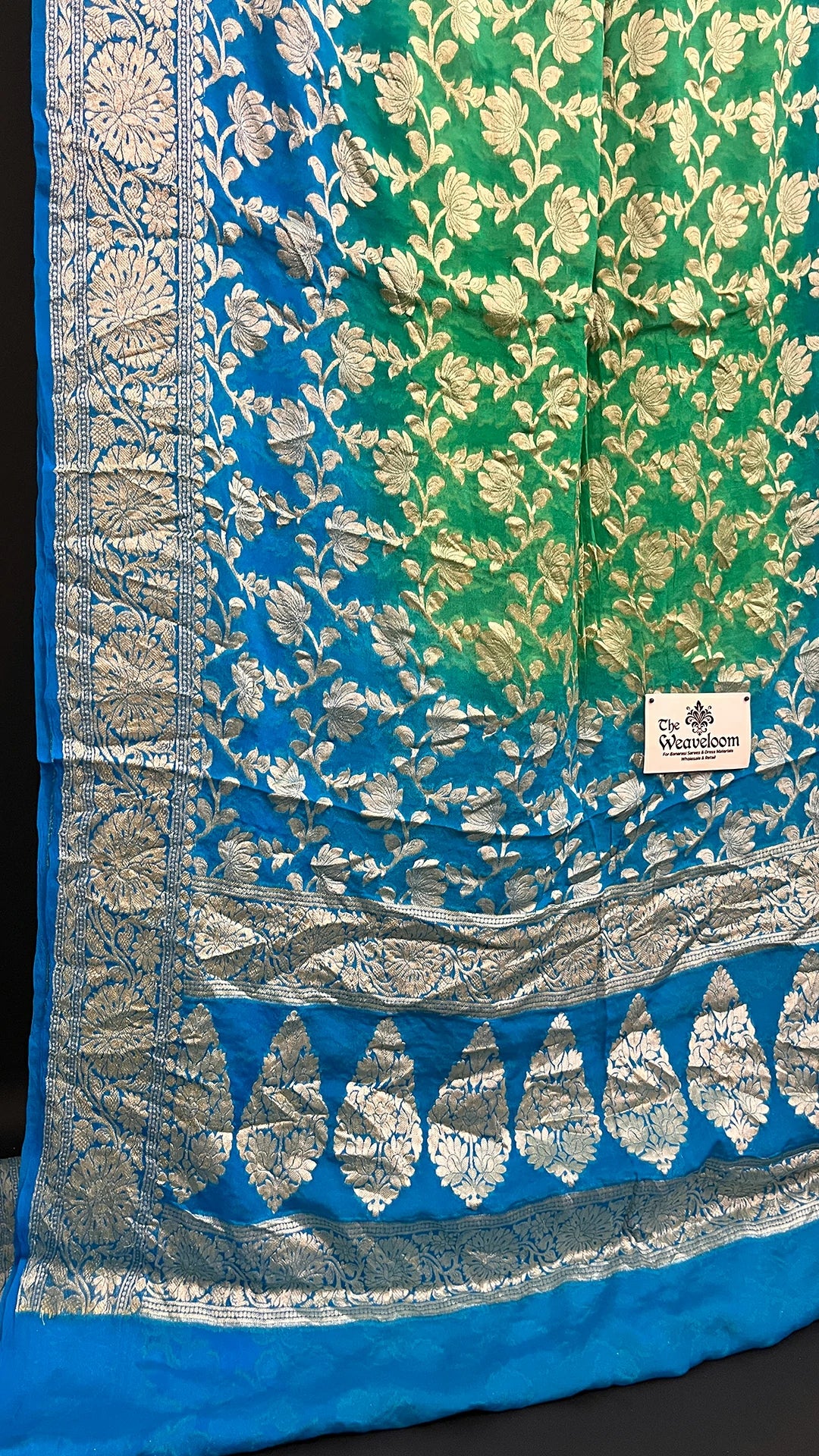 Green & Firozi Dual Tone Floral Zari Pure Crepe Georgette Banarasi Saree by The Weaveloom