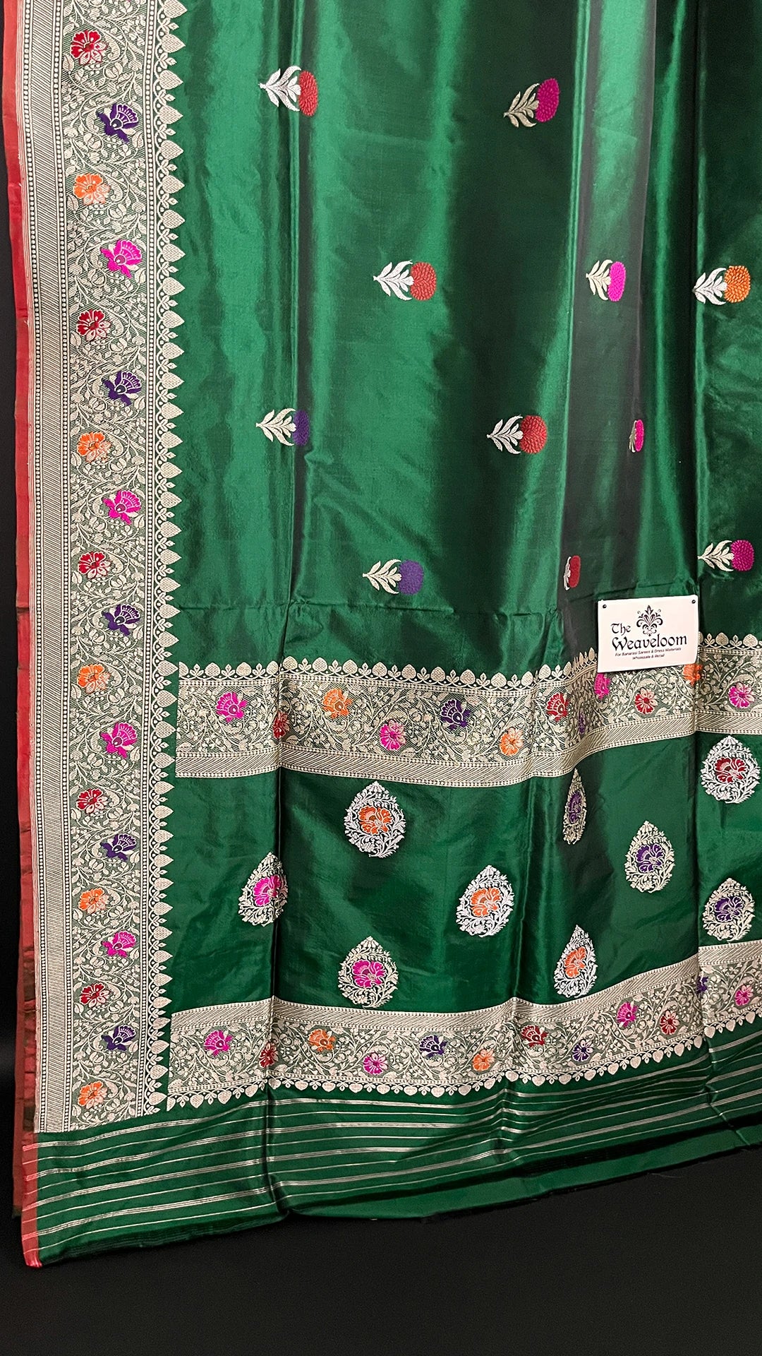 Green - Pure Katan Silk Handloom Kadwa Banarasi Saree with Meenakari Floral Buta - The Weaveloom