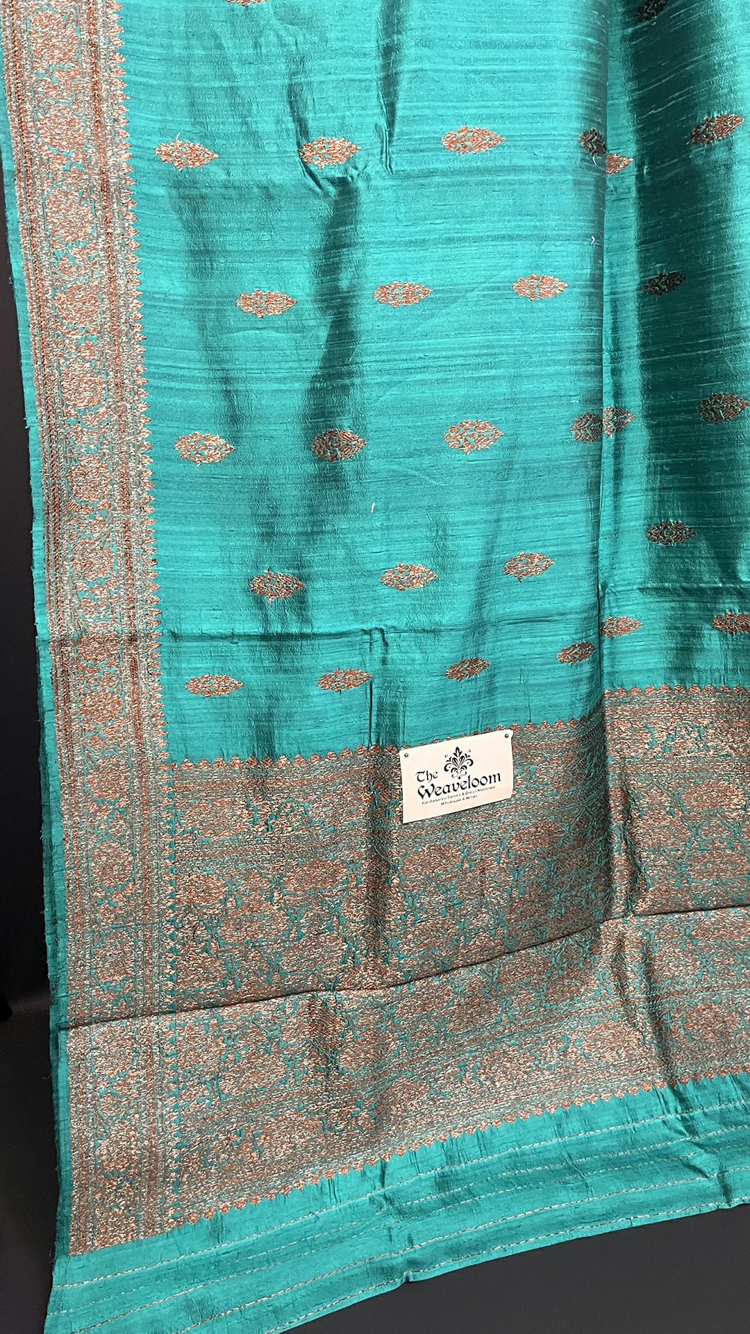 Green Raw Silk Pure Handloom Banarasi Saree with Antique Zari Buti & Rich Border by The Weaveloom