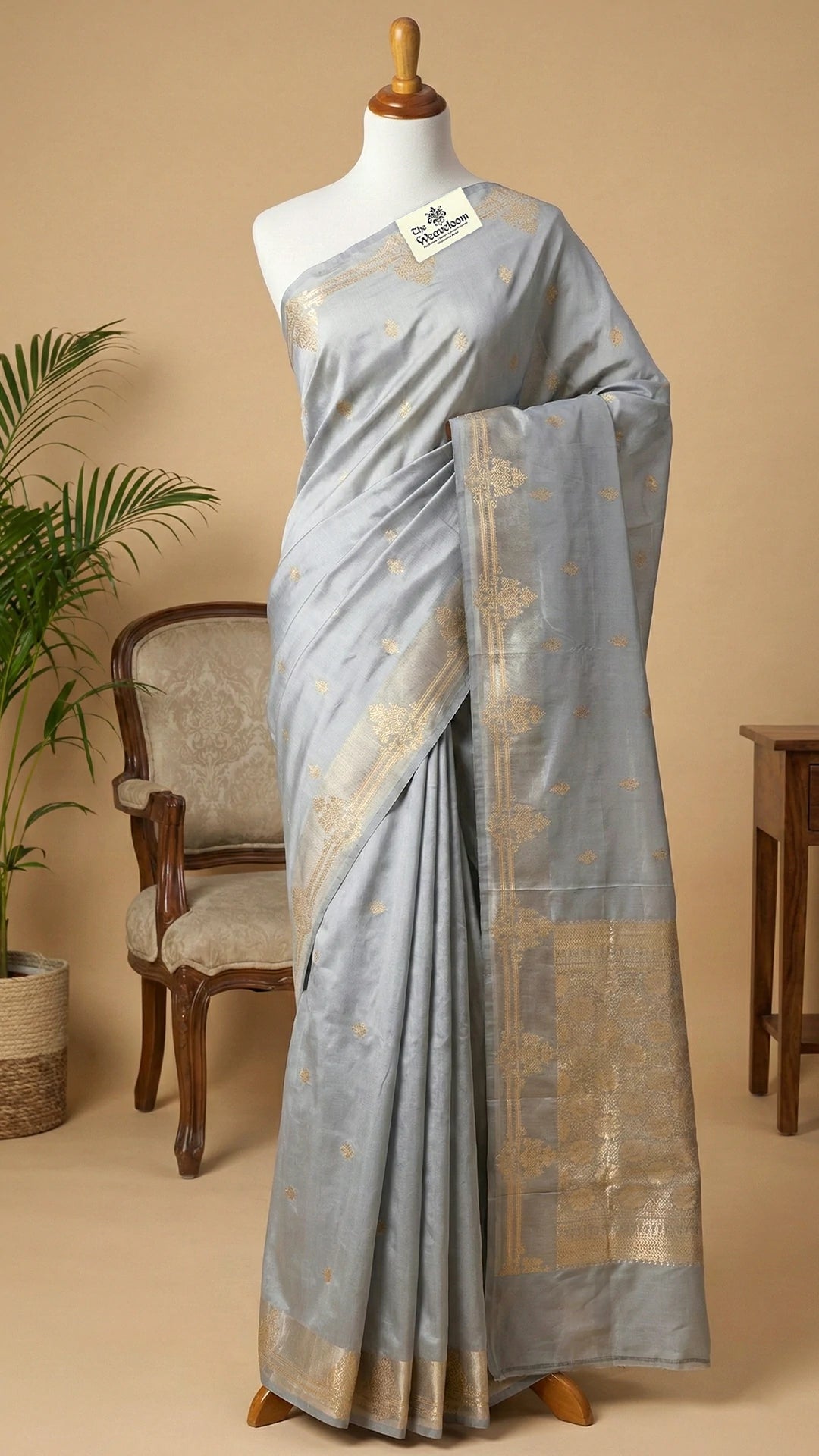 Grey Pure Katan Silk Handloom Banarasi Saree with Golden Zari Kadwa Border – The Weaveloom