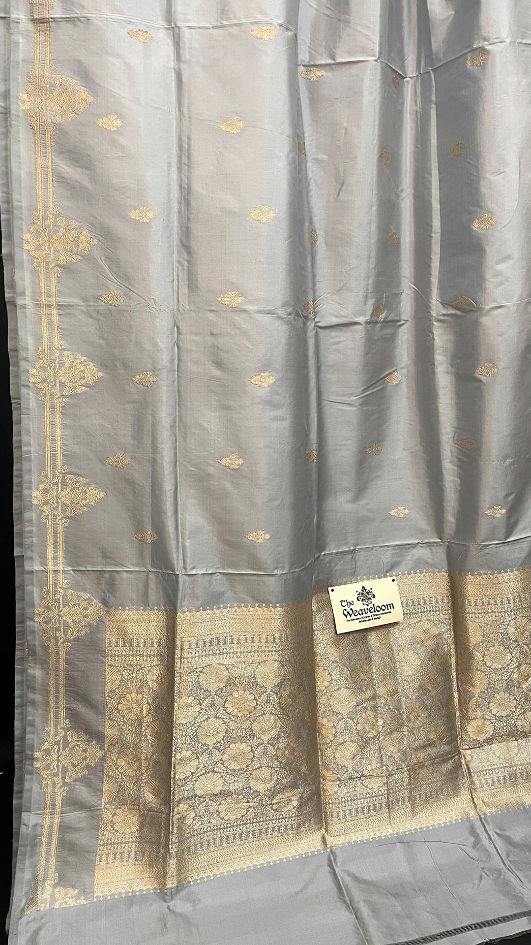 Grey Pure Katan Silk Handloom Banarasi Saree with Golden Zari Kadwa Border – The Weaveloom