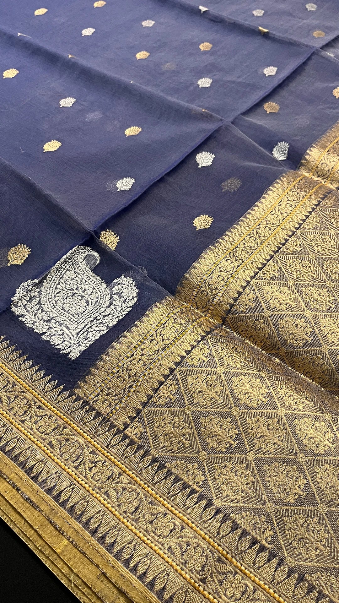Grey Pure Kora Cotton Handloom Banarasi Saree with Kadwa Buti and Zari Border by The Weaveloom