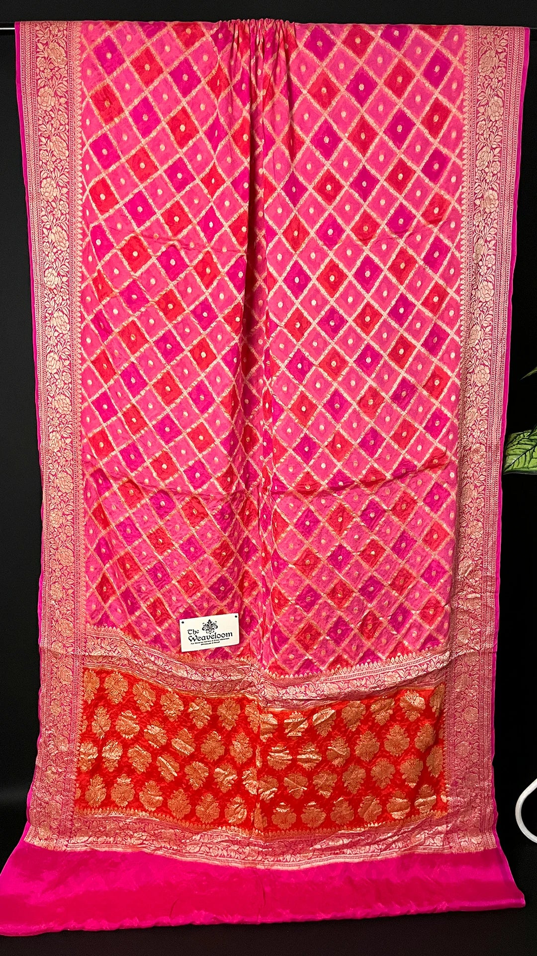 Hot Pink Crepe Georgette Pure Banarasi Saree Rangkat Multicolor - The Weaveloom