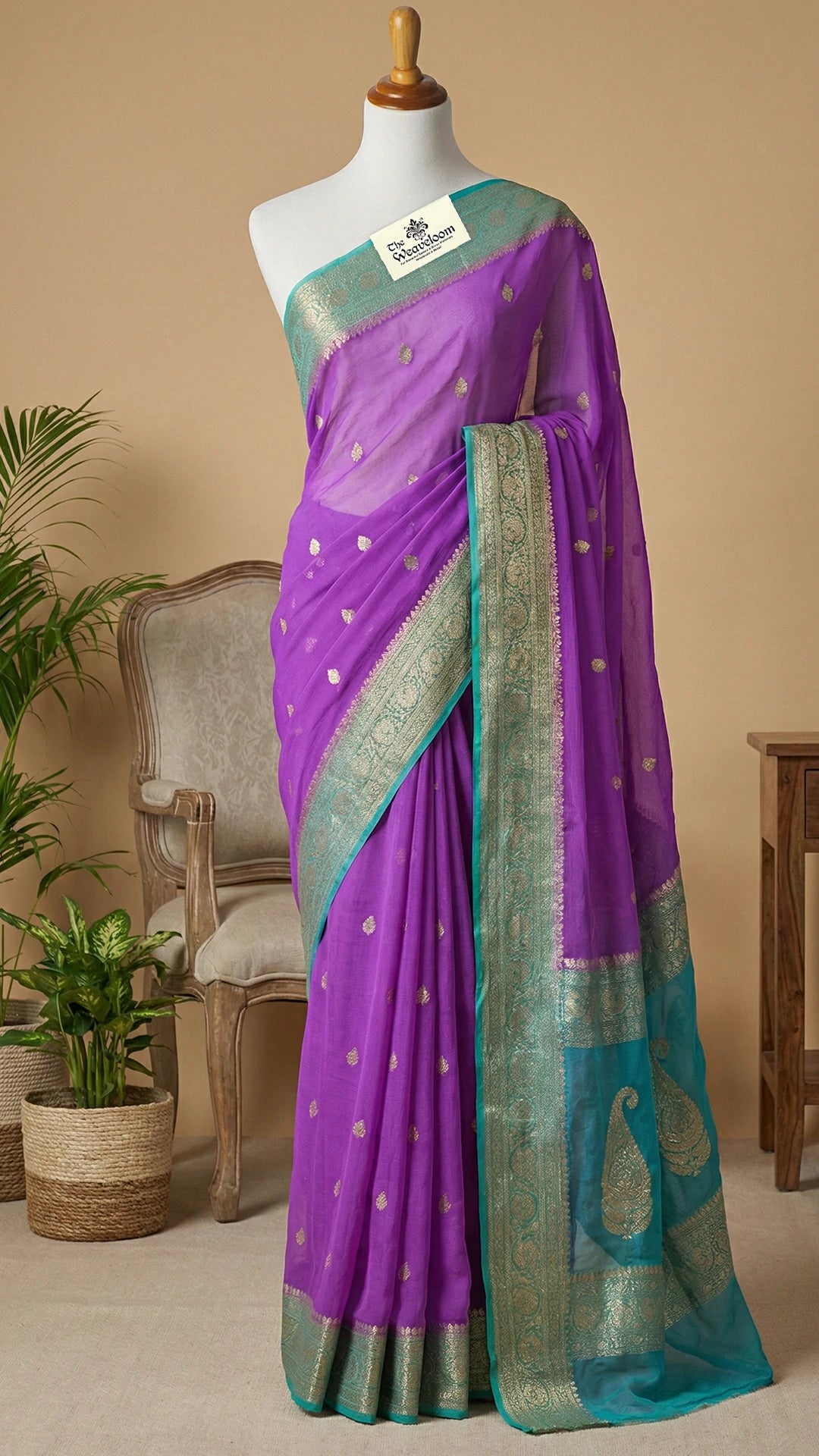 Lavender khaddi georgette Banarasi saree with silver zari booti teal border paisley pallu by The Weaveloom