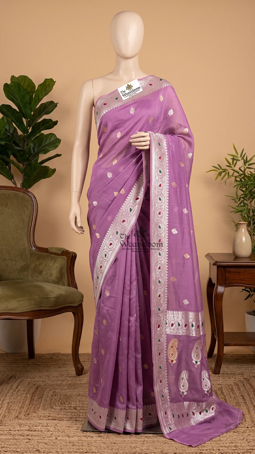 Lavender Paisley Booti Pure Tissue Georgette Handloom Banarasi Saree by The Weaveloom