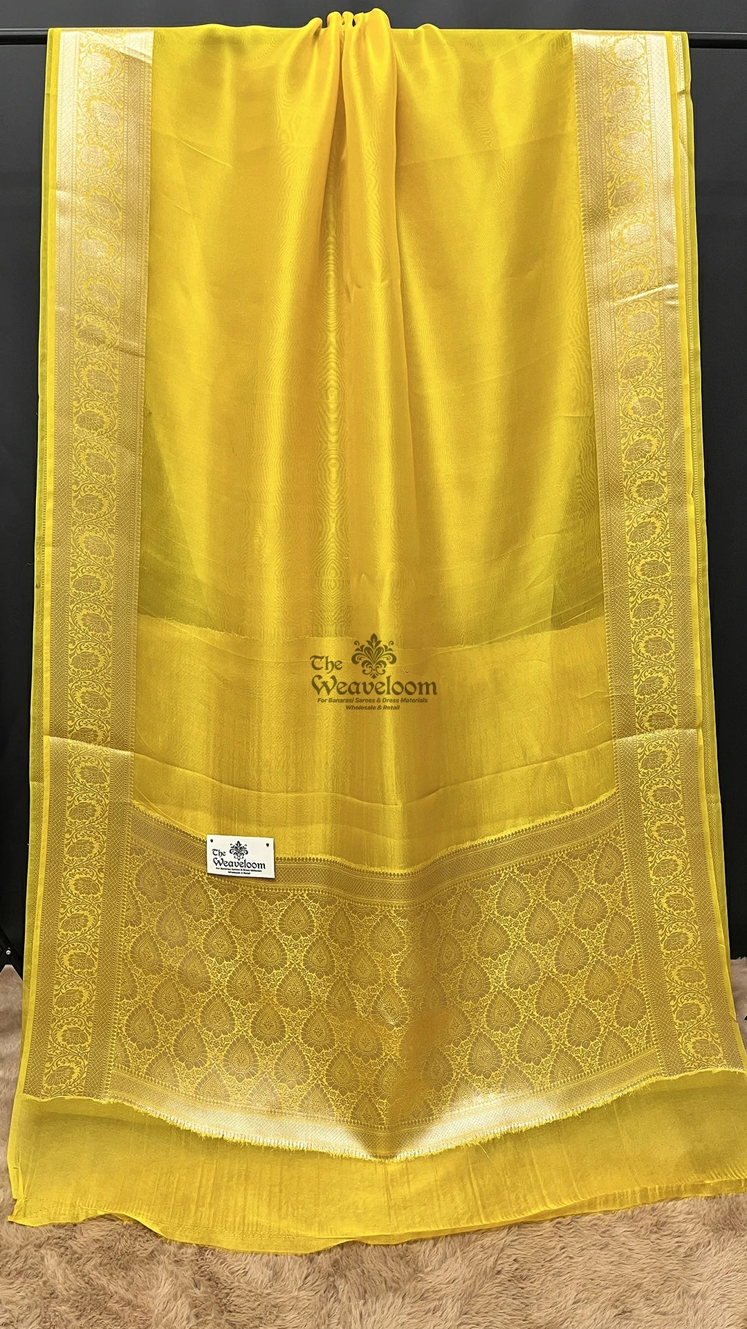 Lemon Yellow Paisley Pallu Pure Kora Silk Banarasi Saree by The Weaveloom