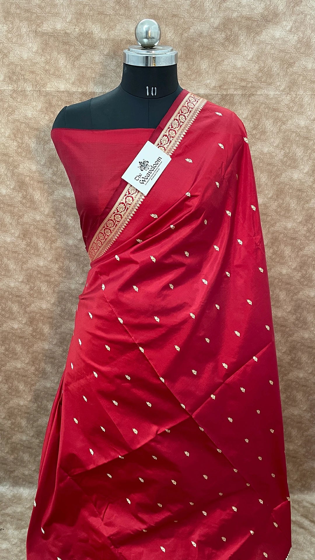 Maroon Katan Silk Pure Handloom Banarasi Saree with Gold Zari Booti by The Weaveloom