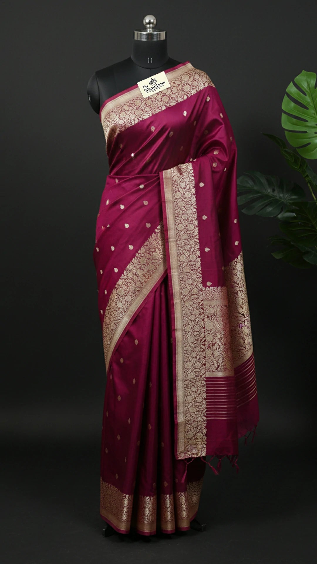Maroon Pure Katan Silk Handloom Banarasi Saree with Gold Zari Border Floral Pallu by The Weaveloom