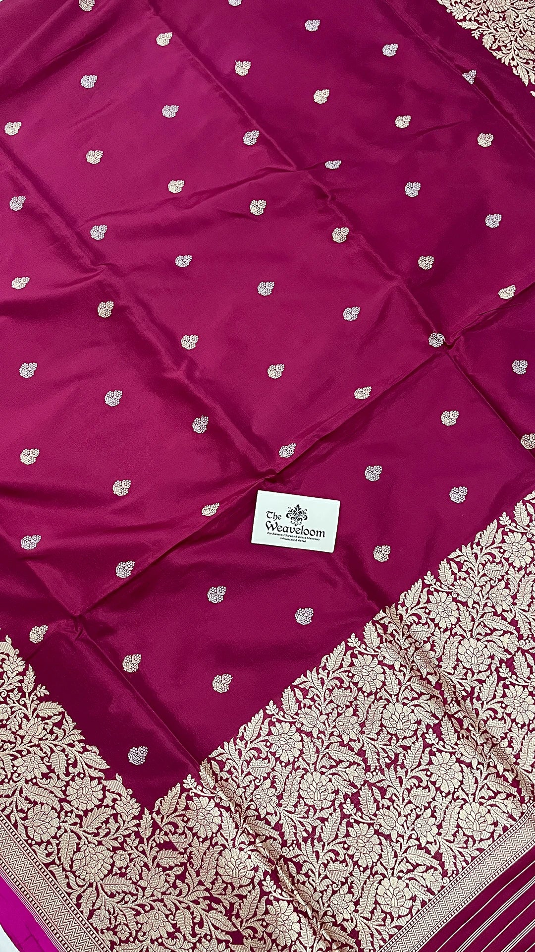 Maroon Pure Katan Silk Handloom Banarasi Saree with Gold Zari Border Floral Pallu by The Weaveloom
