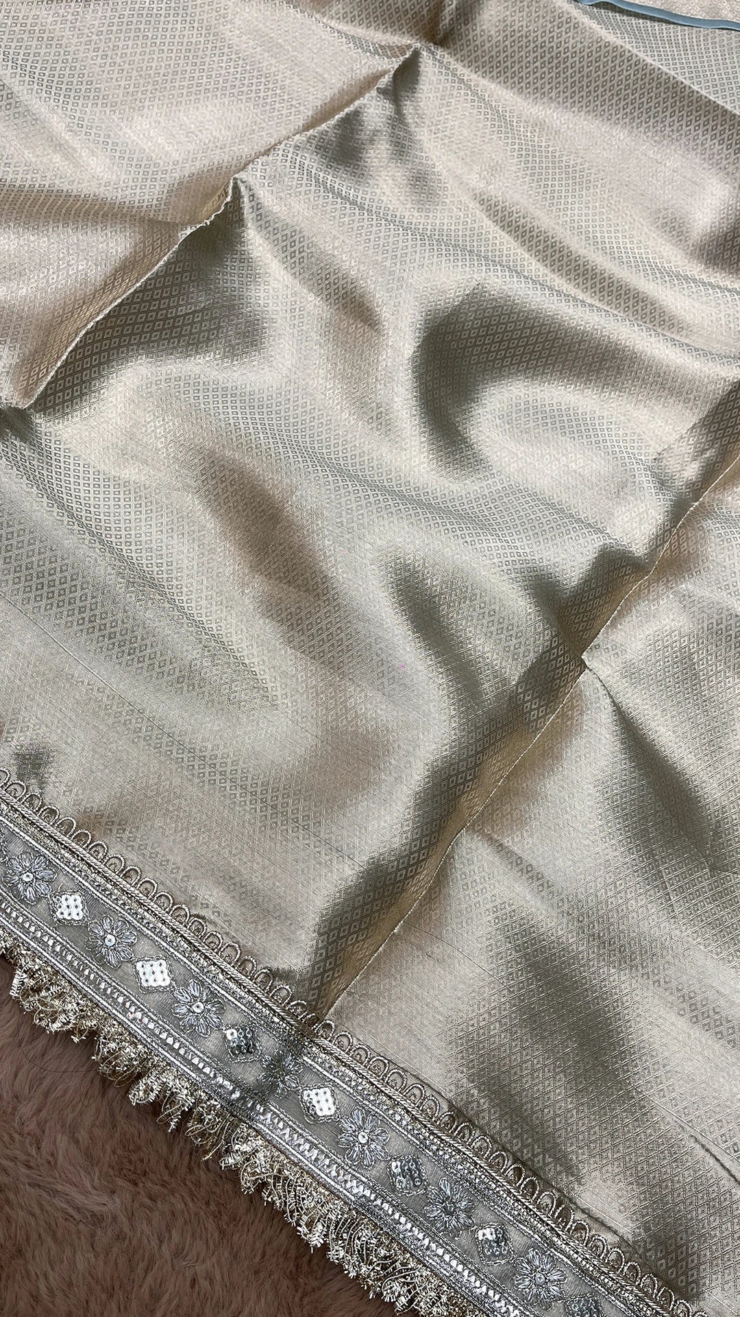 Mint Green Tissue Silk Pure Banarasi Saree with Gold Floral Pallu and Lace Border by The Weaveloom