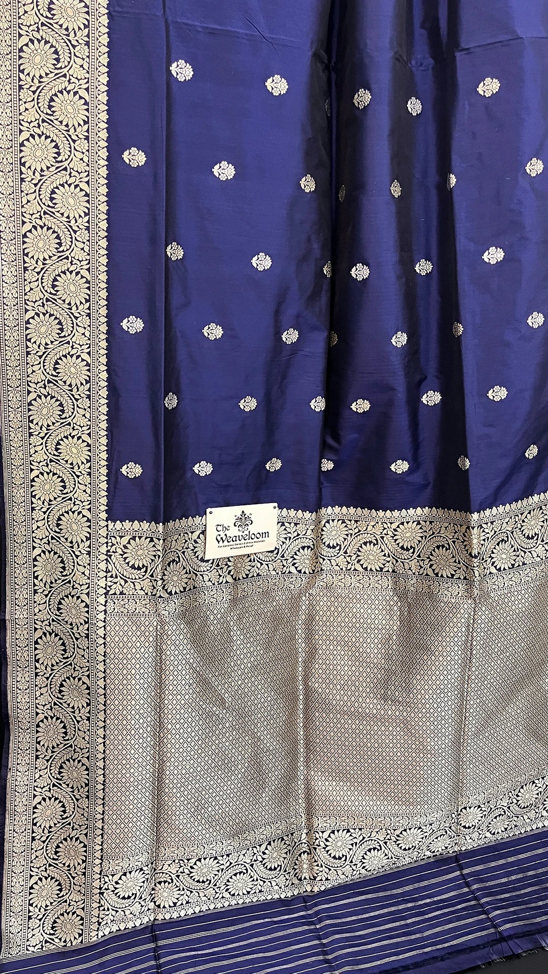 Navy Blue Pure Katan handloom Silk Banarasi Saree Kadwa Zari Border — The Weaveloom