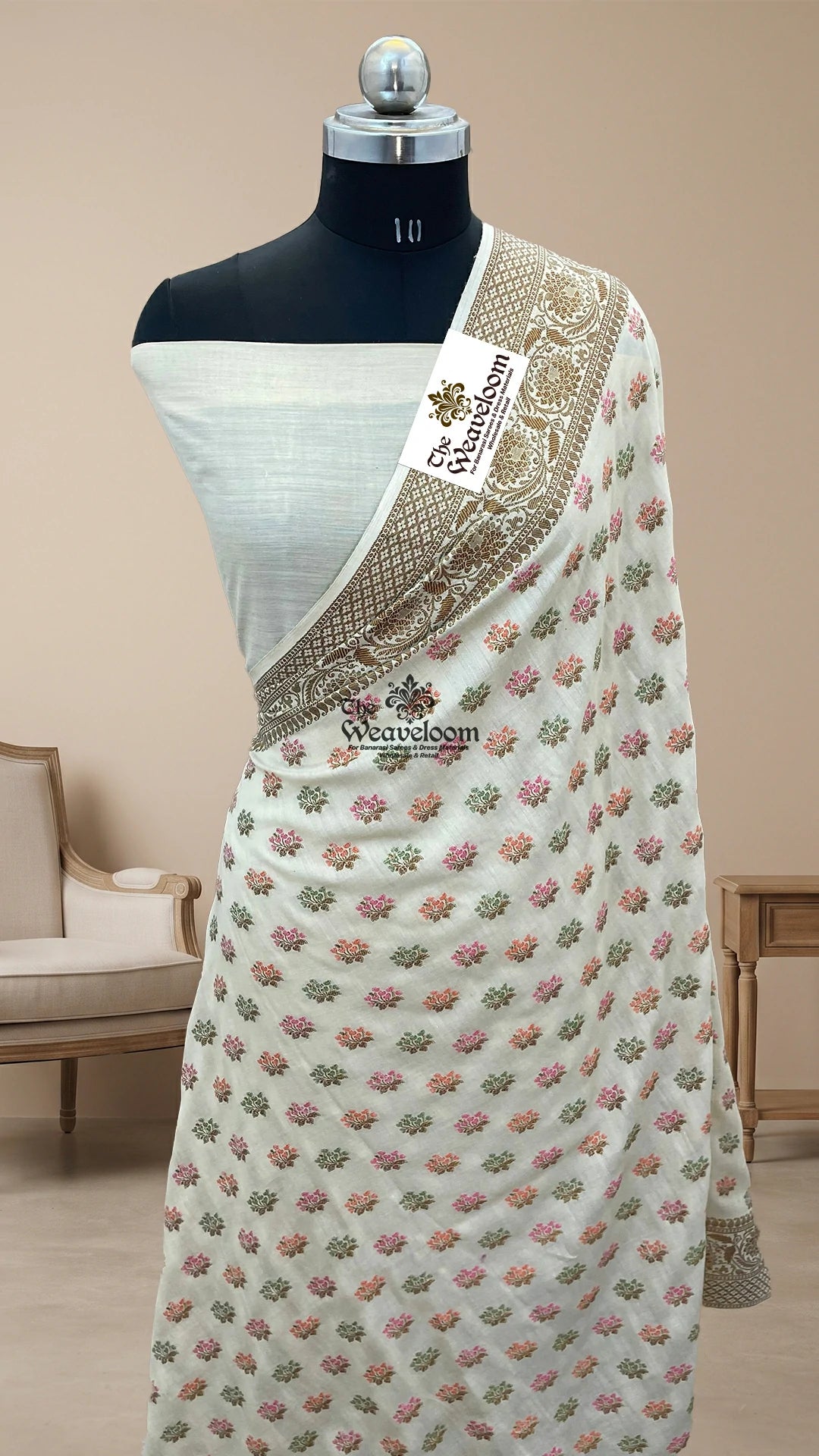 Off White Meenakari Floral Booti Munga Silk Pure Banarasi Saree by The Weaveloom
(80 characters)