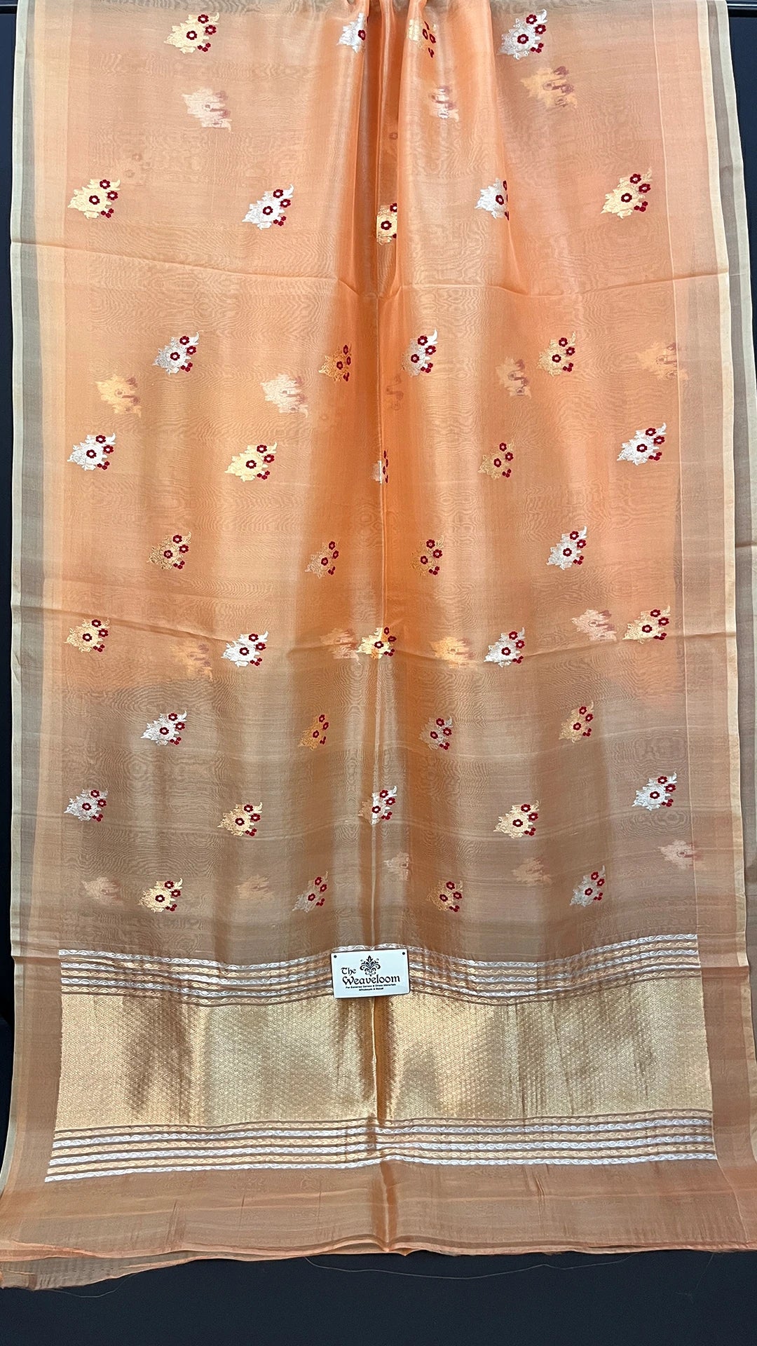 Peach Kora Silk Pure Banarasi Saree Meenakari Floral Buti Kadwa Zari Pallu Heavy Blouse Piece - The Weaveloom