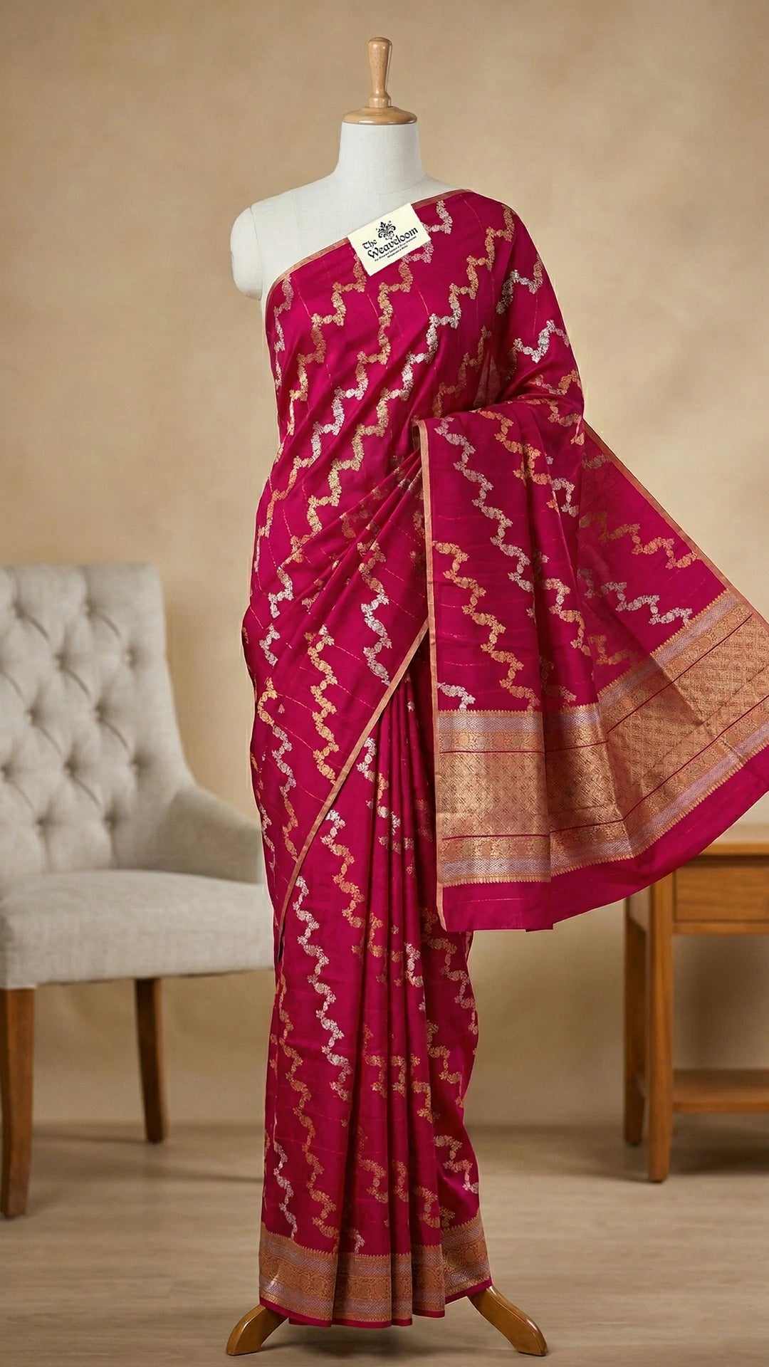 Pink Zigzag Floral Zari Kora Silk Pure Handloom Banarasi Saree The Weaveloom