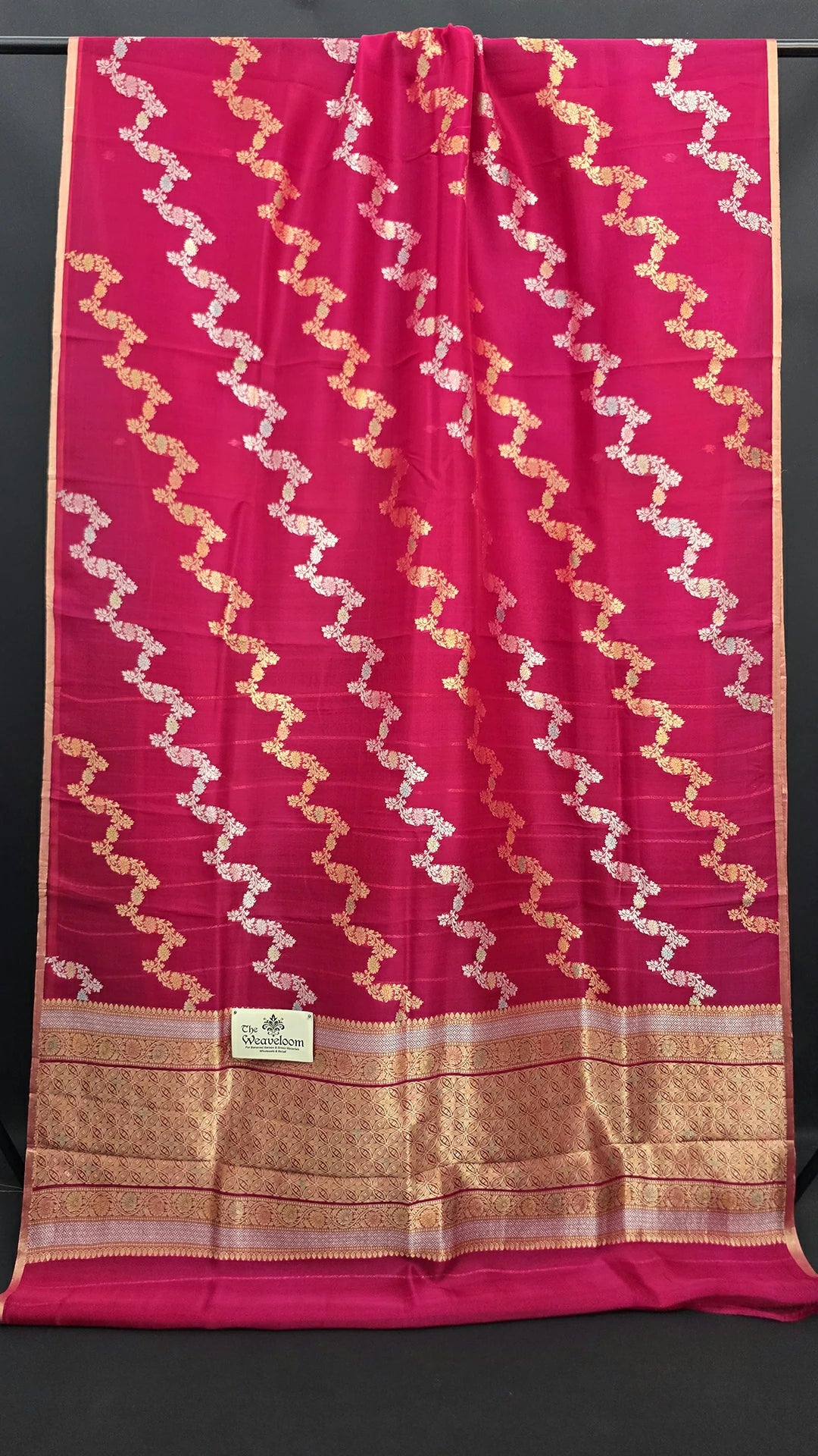Pink Zigzag Floral Zari Kora Silk Pure Handloom Banarasi Saree The Weaveloom