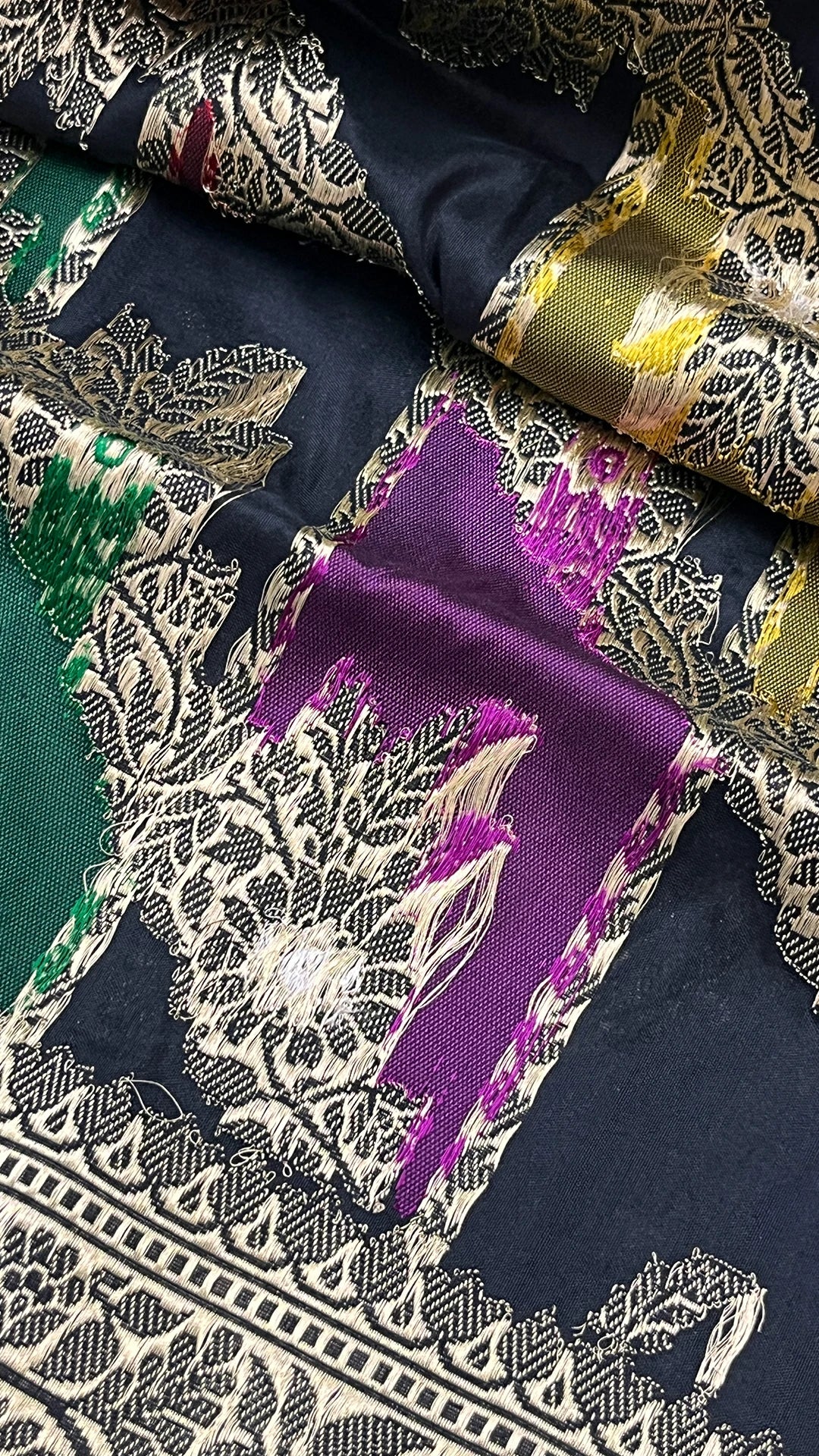 Rangkat Multicolor Diagonal Pattern Pure Katan Silk Banarasi Saree with Meenakari by The Weaveloom