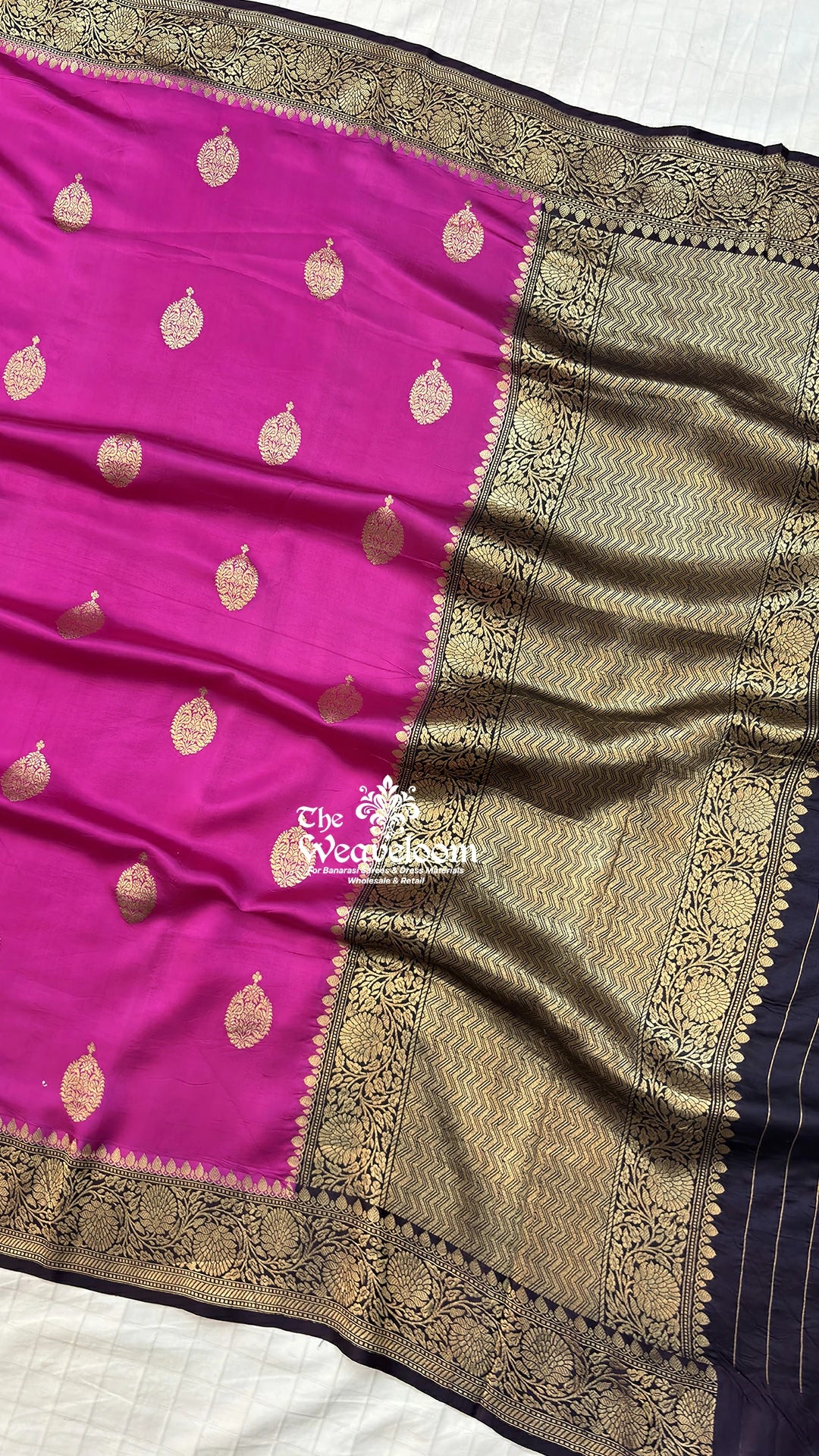 Rani Pink Mango Silk Handloom Banarasi Saree with Zari Buti Motifs by The Weaveloom