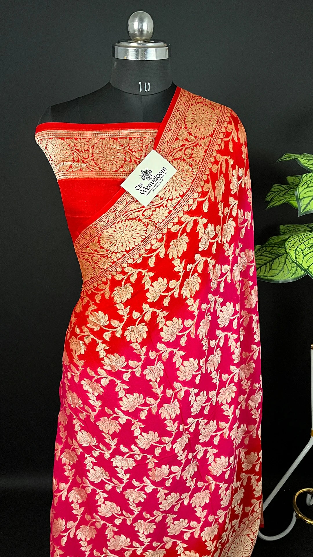 Rani & Red Dual Tone Floral Zari Pure Crepe Georgette Banarasi Saree by The Weaveloom