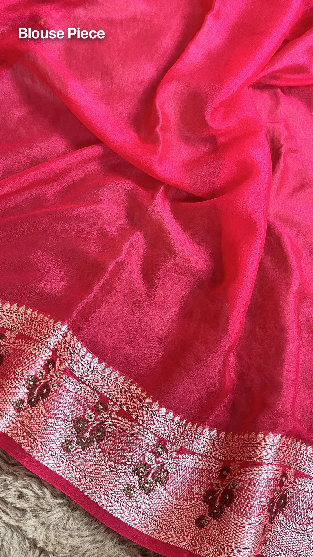 Red Khaddi Chiffon Pure Banarasi Saree with Meenakari Floral Butti Jaal and Zari Border – The Weaveloom
