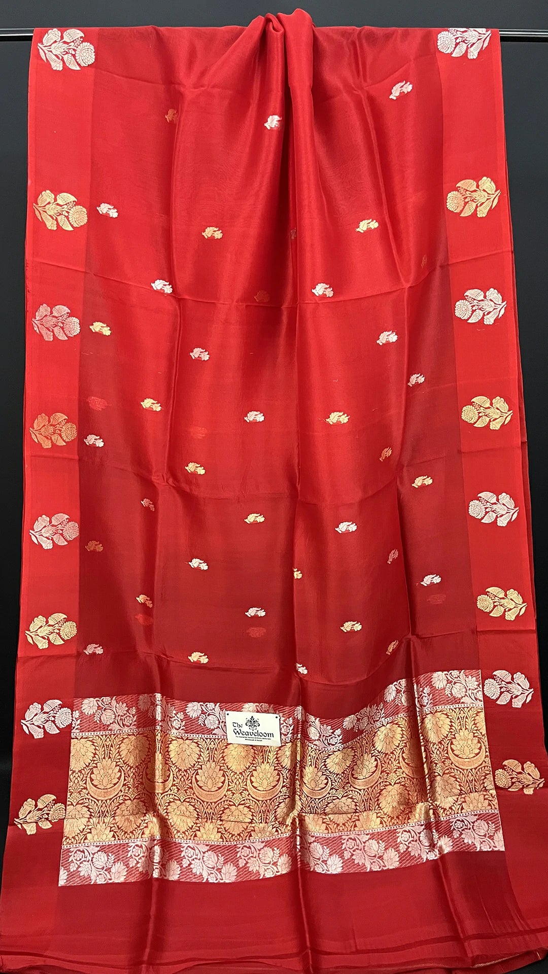 Red Kora Silk Banarasi Saree With Sona Rupa Zari Floral Buta Rich Pallu The Weaveloom