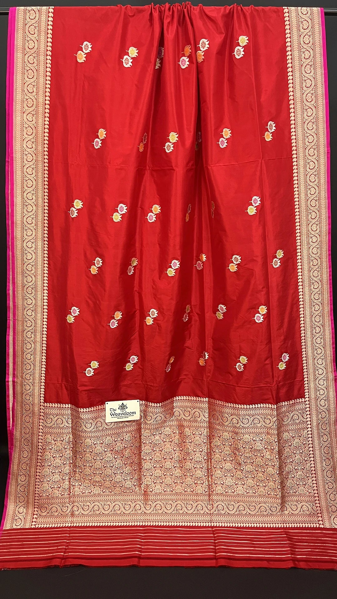 Red Pure Katan Silk Handloom Banarasi Saree with Meenakari and Heavy Zari Pallu - The Weaveloom
