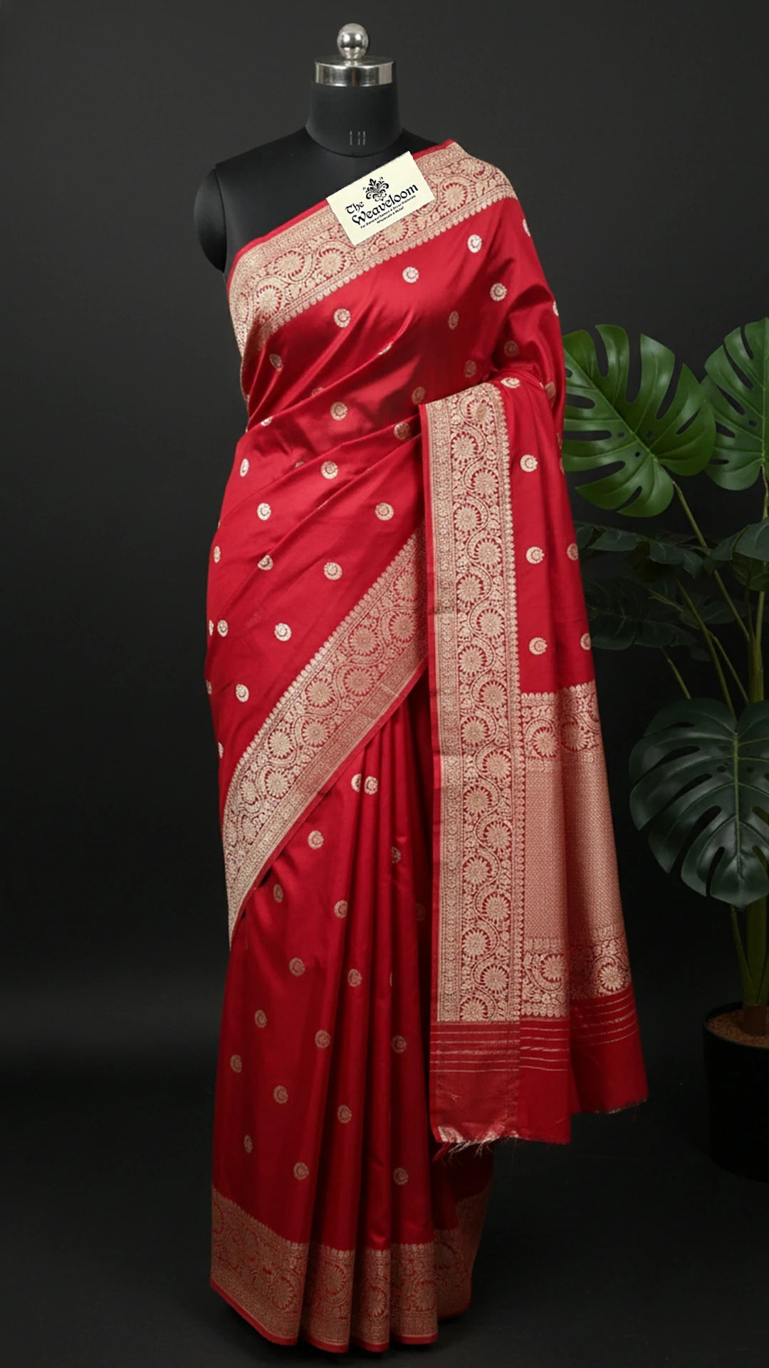 Red Pure Katan Silk Handloom Banarasi Saree with Sona Rupa Chand Tara Motifs by The Weaveloom