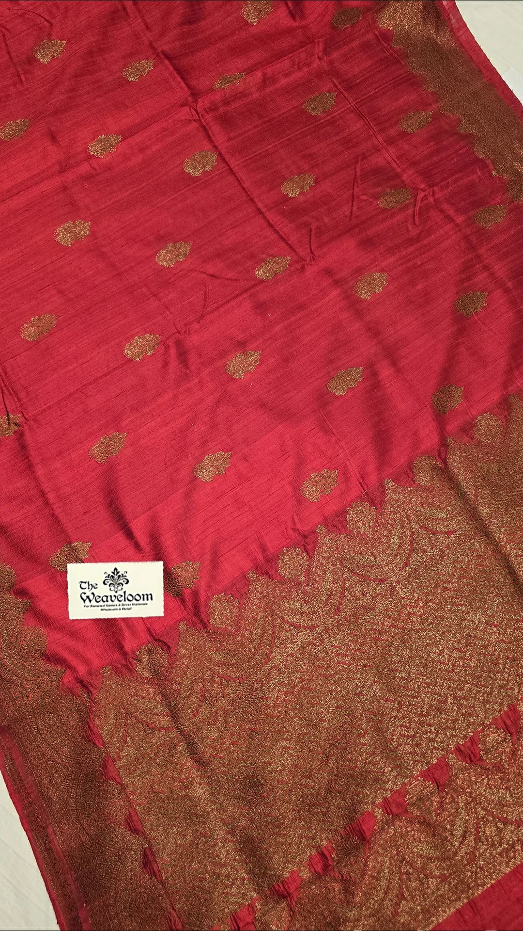 Red Raw Silk Pure Handloom Banarasi Saree with Antique Zari Buti and Rich Border by The Weaveloom