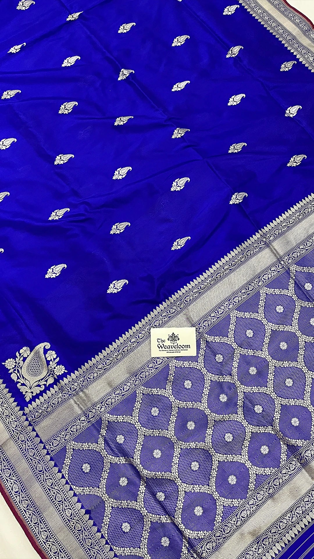Royal Blue Katan Silk Banarasi Saree With Silver Zari Buti And Geometric Pallu by The Weaveloom