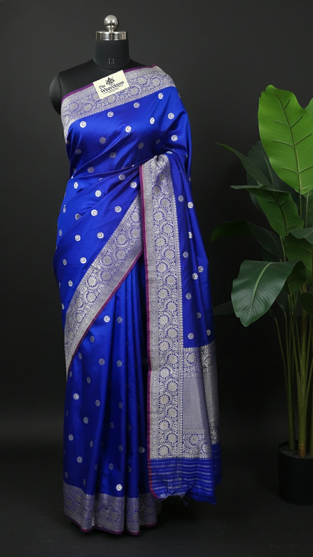 Royal Blue Pure Katan Silk Handloom Banarasi Saree with Chand Tara Motifs by The Weaveloom