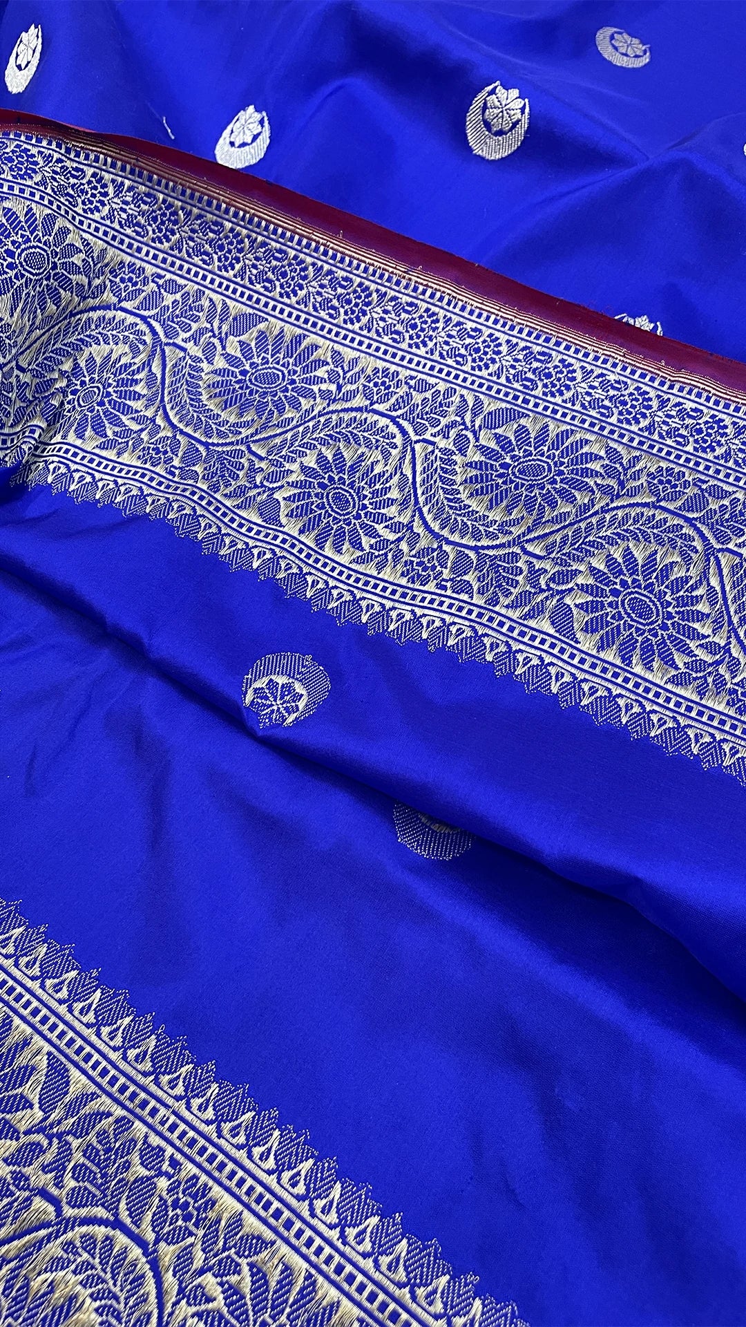 Royal Blue Pure Katan Silk Handloom Banarasi Saree with Chand Tara Motifs by The Weaveloom
