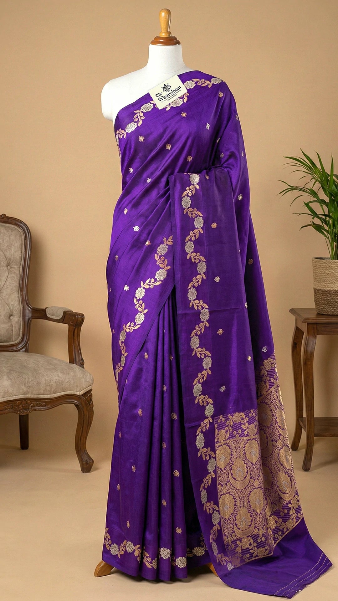 Royal Purple Raw Mango Silk Pure Handloom Banarasi Saree with Sona Rupa Zari Floral Border Rich Pallu – The Weaveloom
