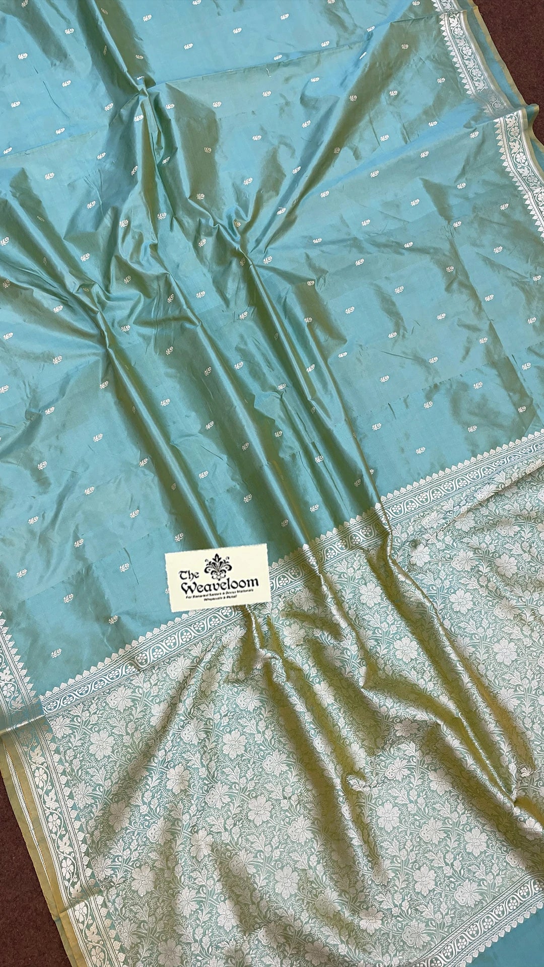 Sea Green Pure Katan Silk Handloom Banarasi Saree with Silver Zari Border and Floral Pallu by The Weaveloom