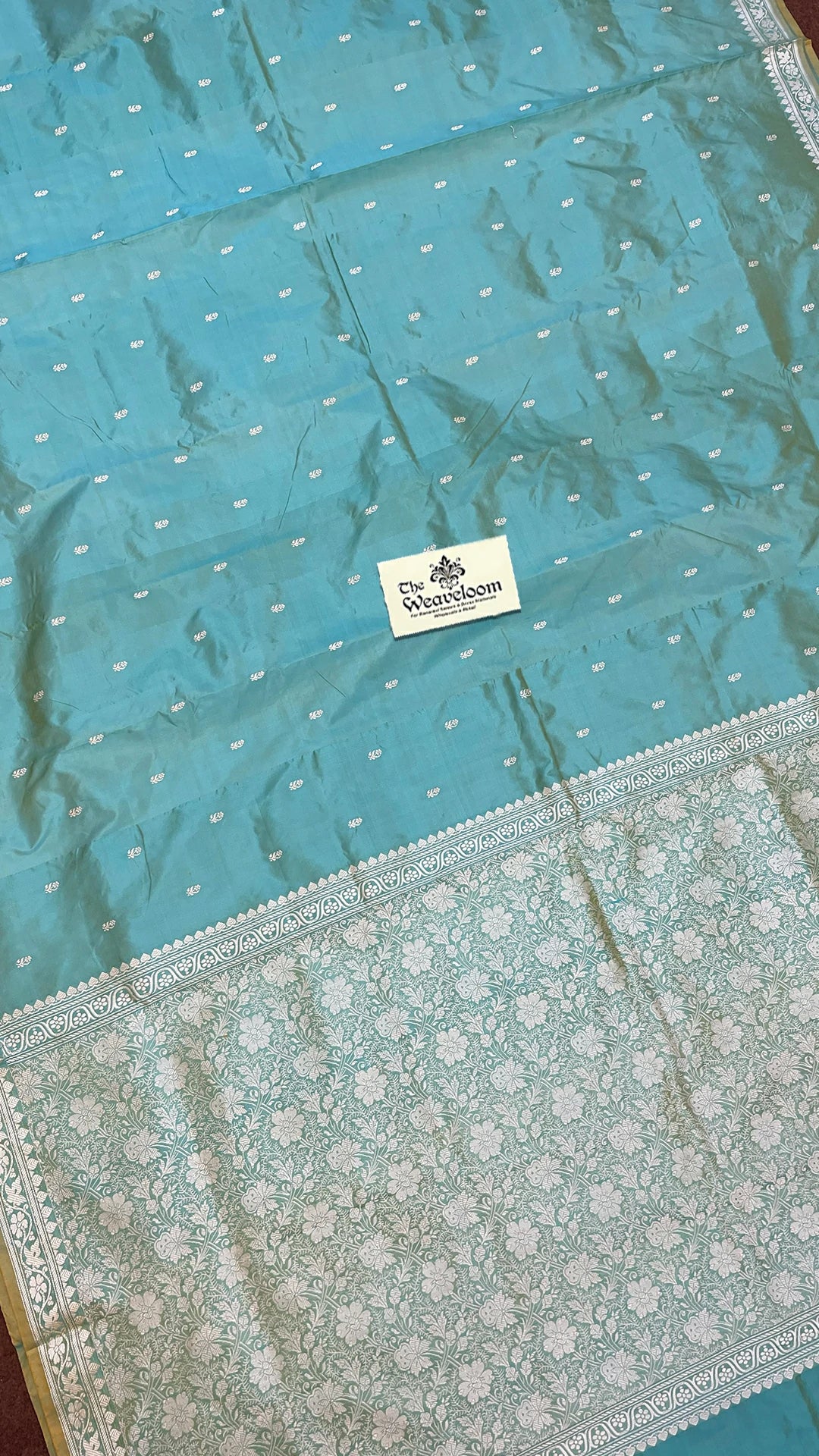 Sea Green Pure Katan Silk Handloom Banarasi Saree with Silver Zari Border and Floral Pallu by The Weaveloom
