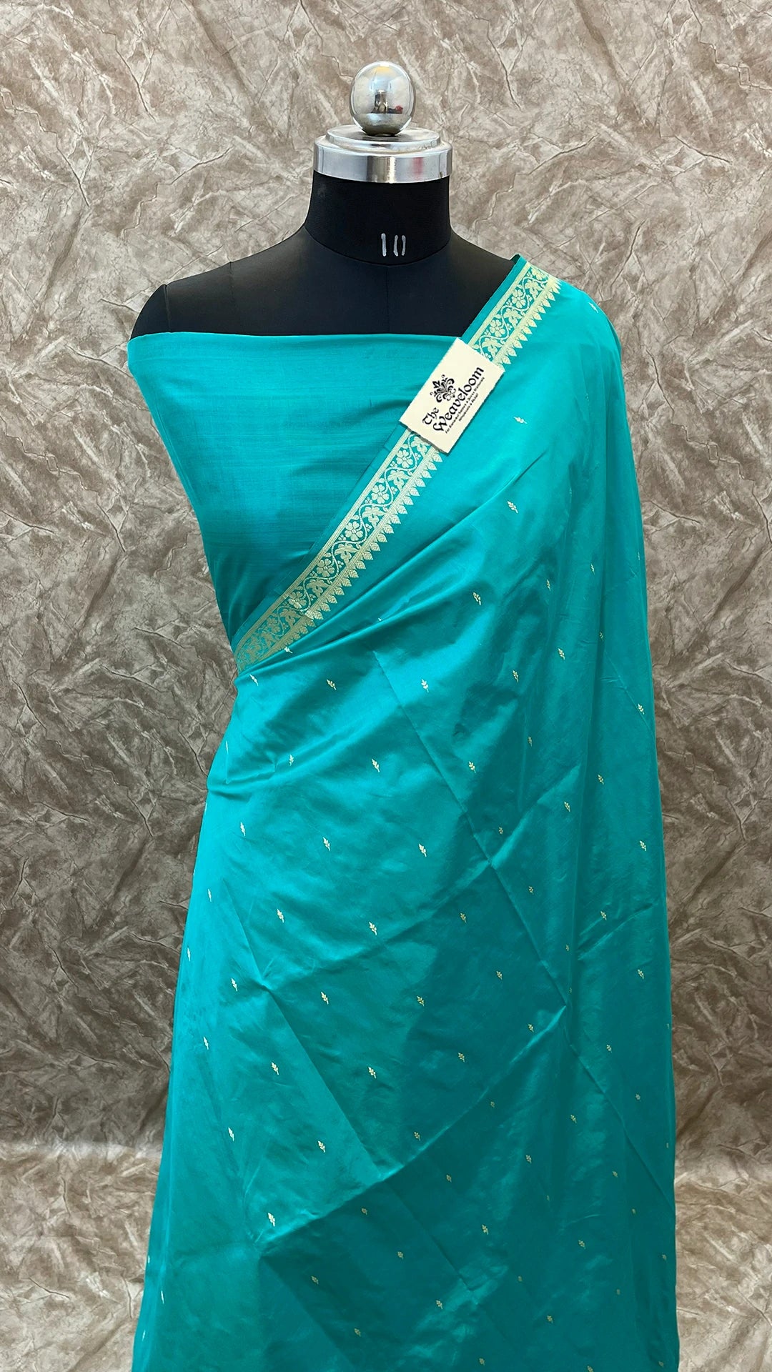 Sea Green Pure Katan Silk Handloom Banarasi Saree with Kadwa Weave and Zari Border by The Weaveloom