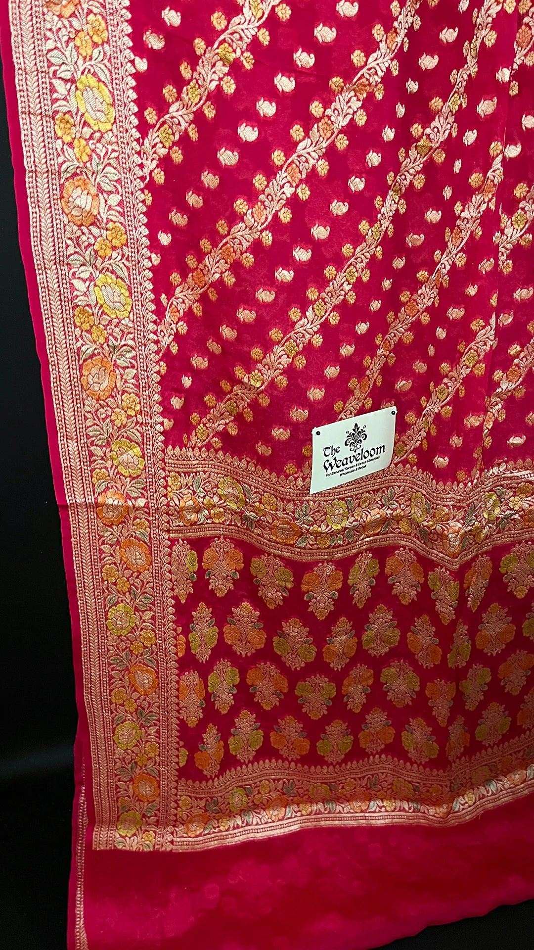 Strawberry Crepe Georgette Pure Banarasi Saree With Handbrush Dyed Floral Zari Border Pallu - The Weaveloom