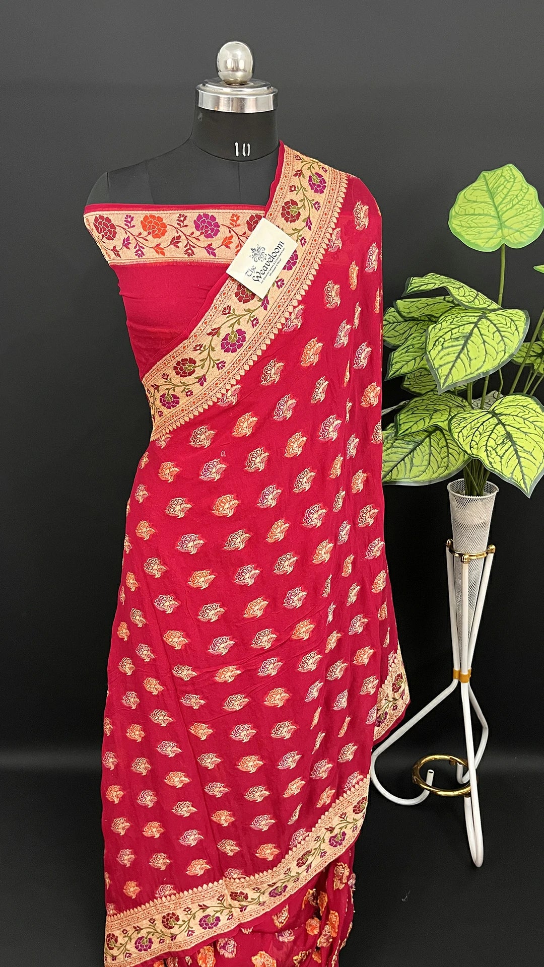 Strawberry Pink Crepe Georgette Banarasi Saree with Meenakari Floral Zari Border The Weaveloom