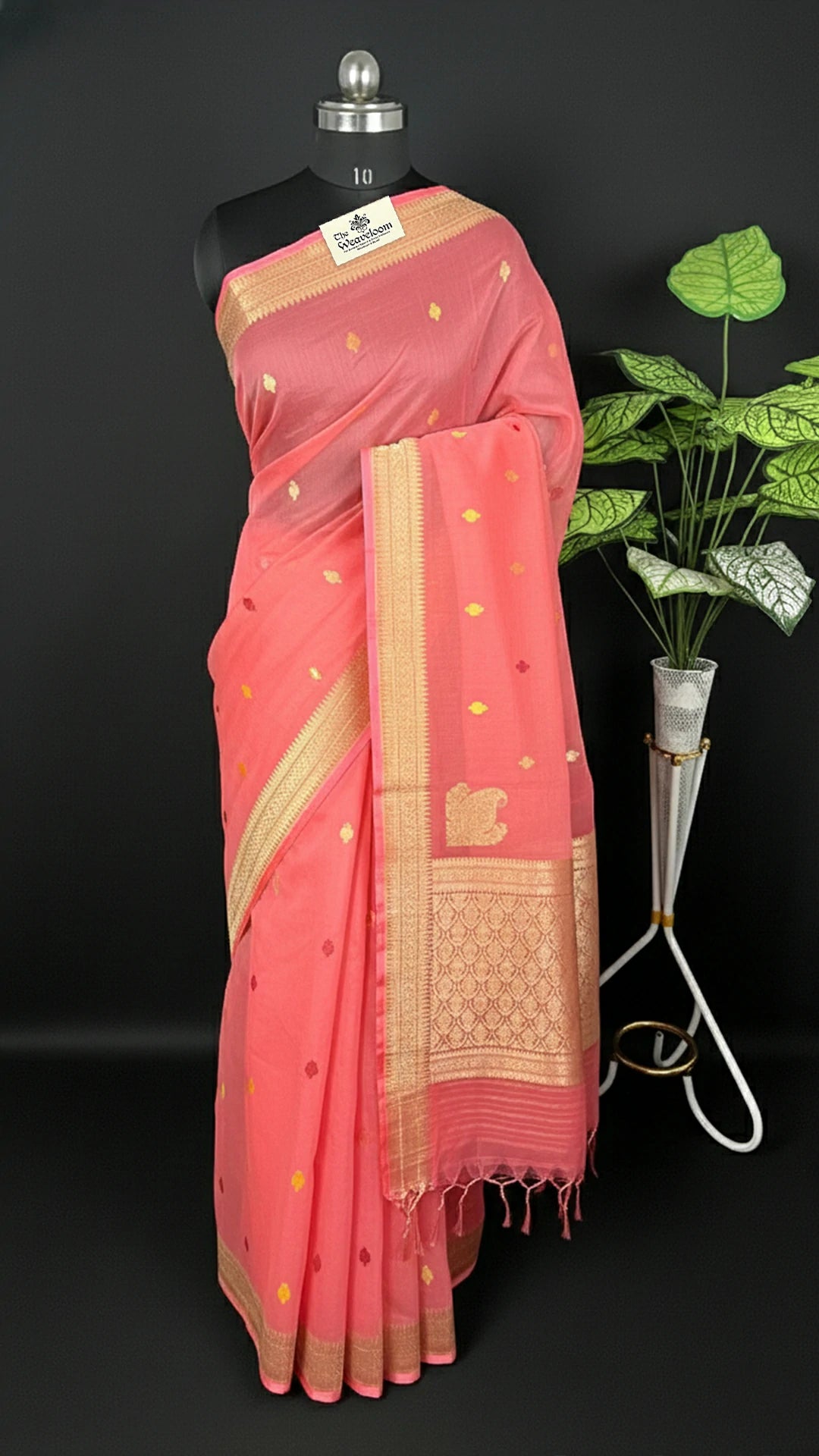 Strawberry Pure Kora Cotton Sona Rupa Zari Handloom Banarasi Saree With Kadwa Weave – The Weaveloom
