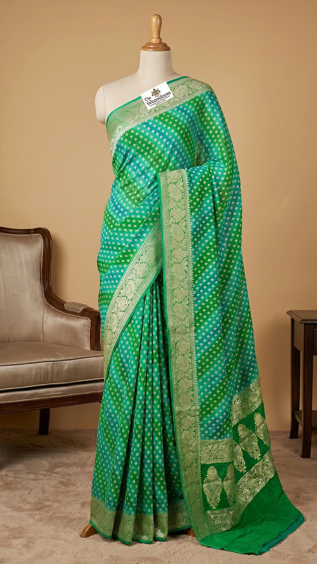 The Weaveloom Sea Green Rangkat Pattern Pure Crepe Georgette Golden Zari Banarasi Saree