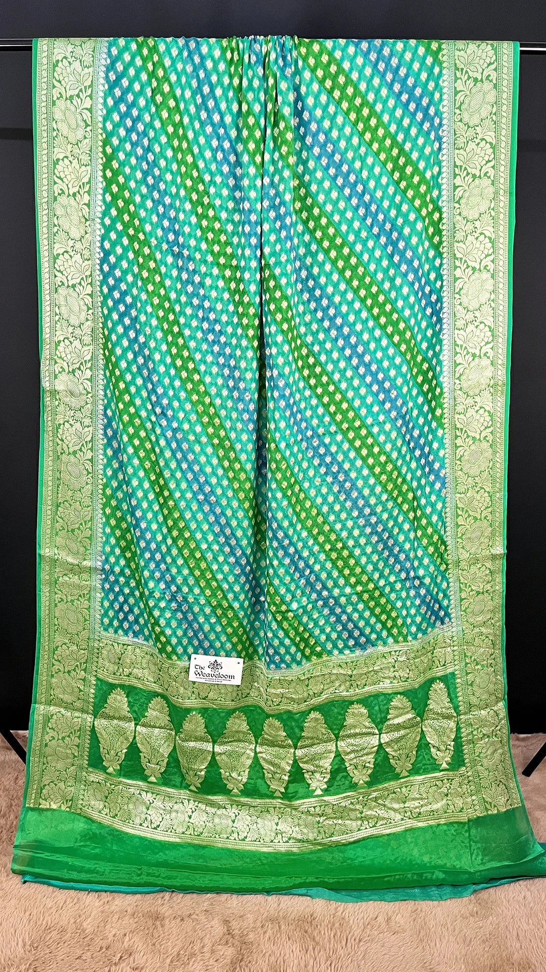 The Weaveloom Sea Green Rangkat Pattern Pure Crepe Georgette Golden Zari Banarasi Saree