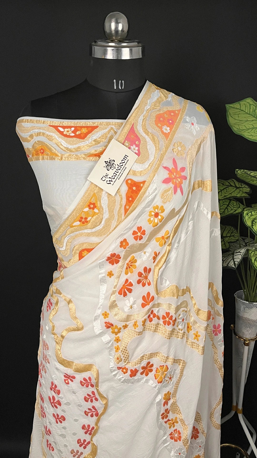 White Khaddi Georgette Pure Banarasi Saree Water Zari Meenakari - The Weaveloom